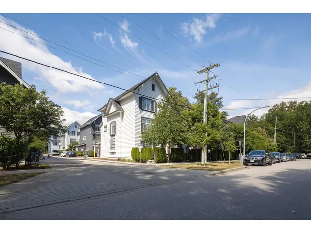 5 - 16357 15 AVENUE, Surrey 3