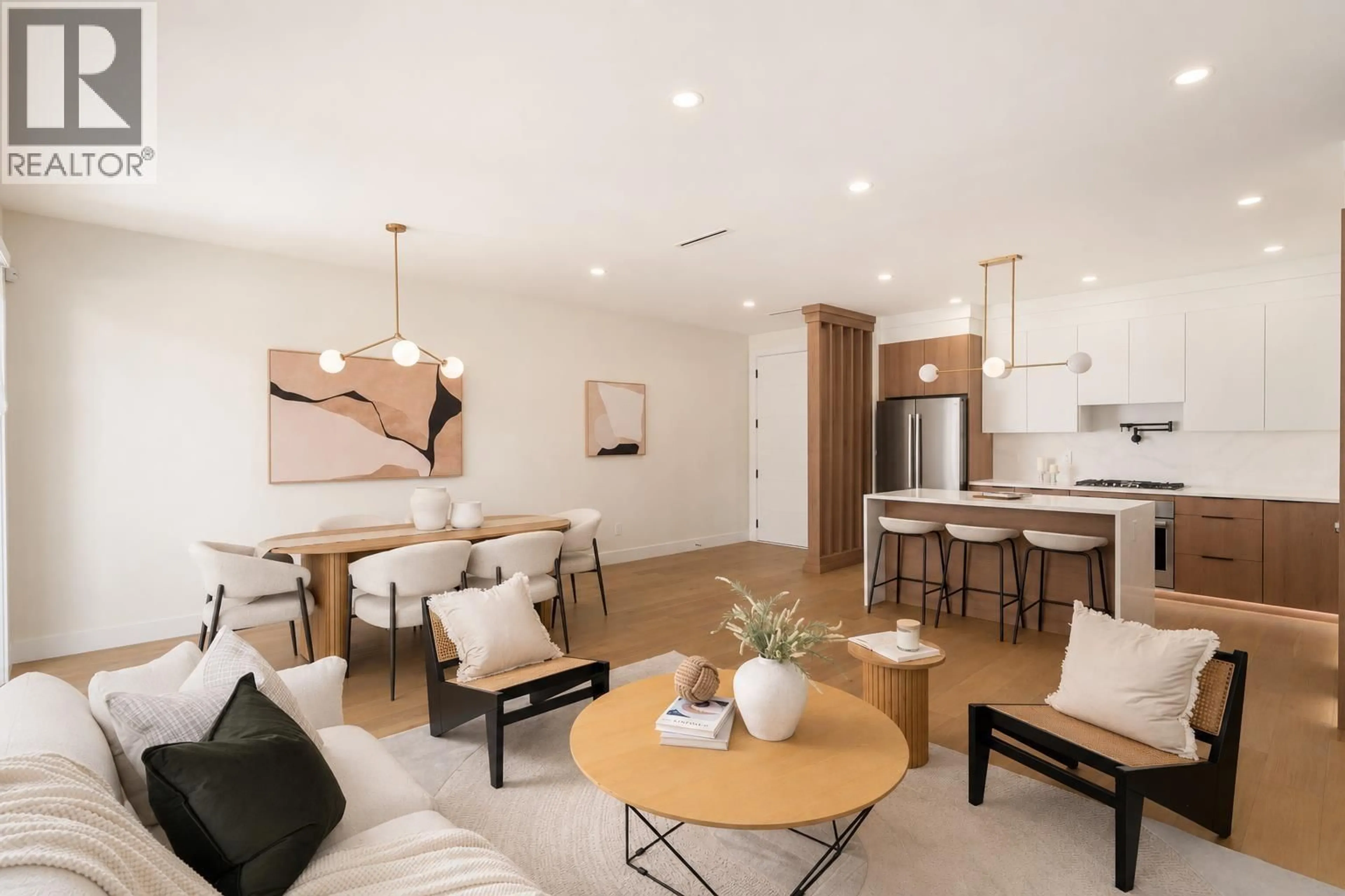 Living room with furniture, wood/laminate floor for 104 - 901 EDGAR AVENUE, Coquitlam British Columbia V3K2K1