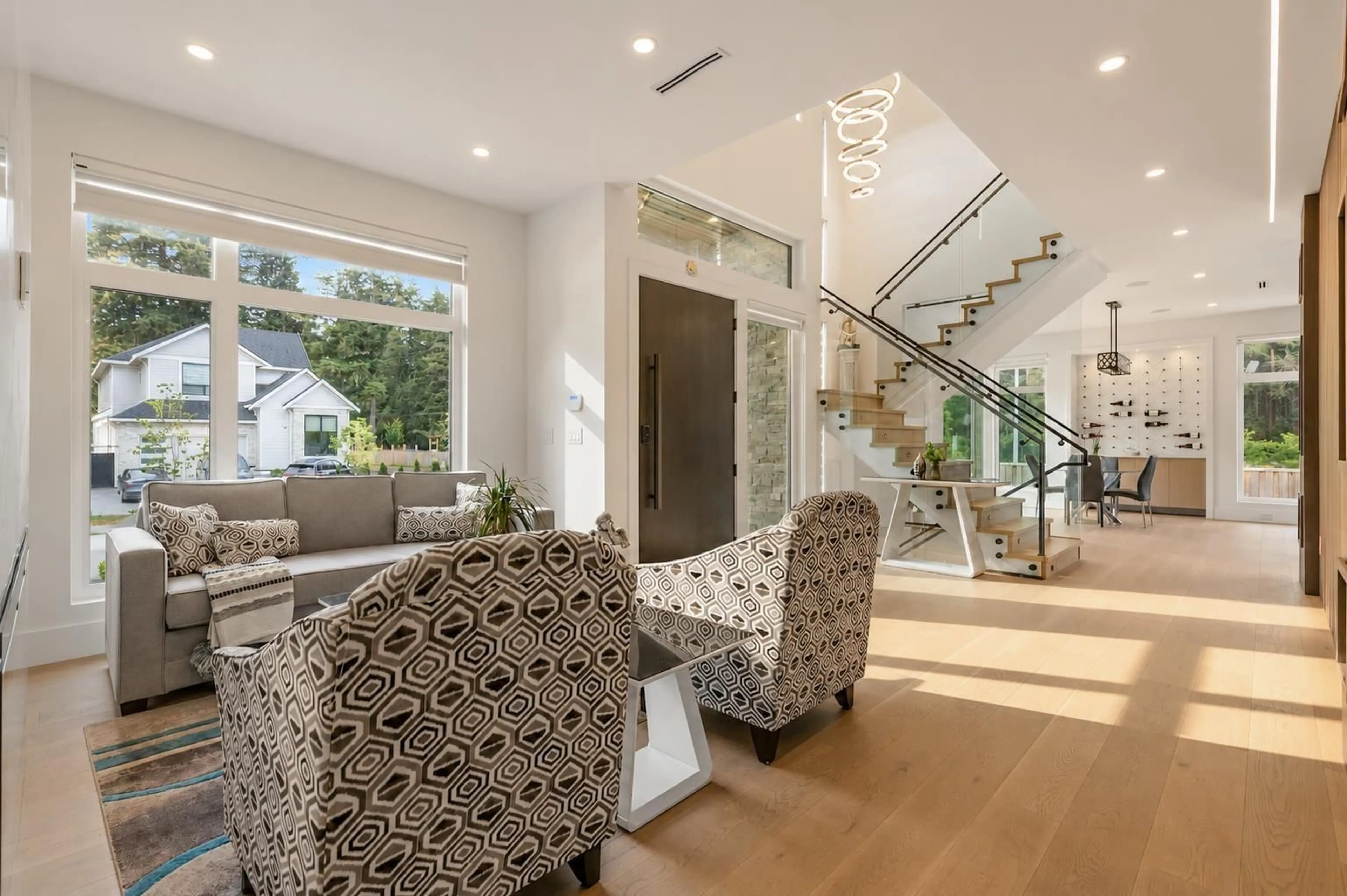 Indoor foyer for 3209 198 STREET, Langley British Columbia V3A0N9