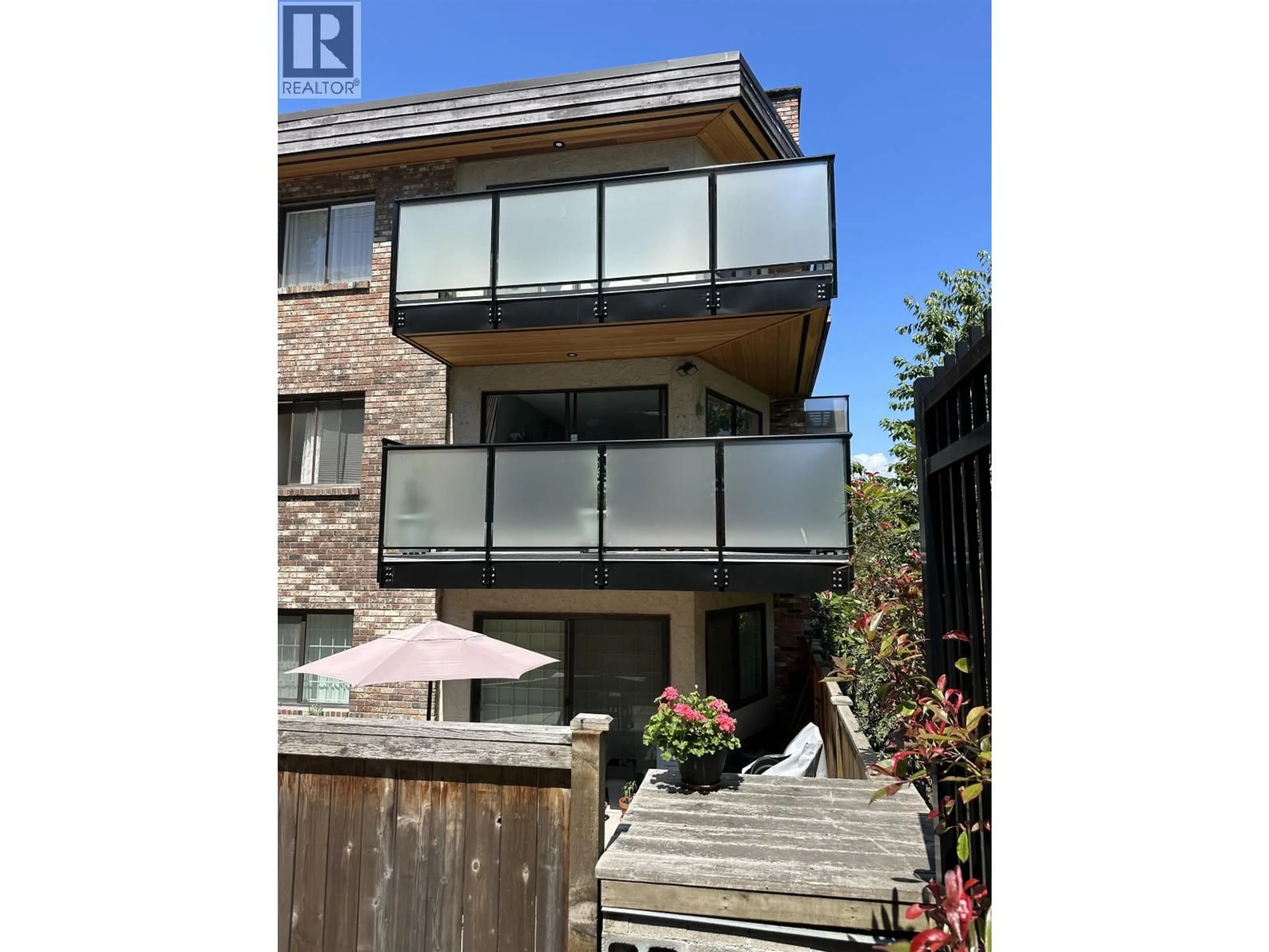 Unknown for 209 - 930 7TH AVENUE, Vancouver British Columbia V5T1P6