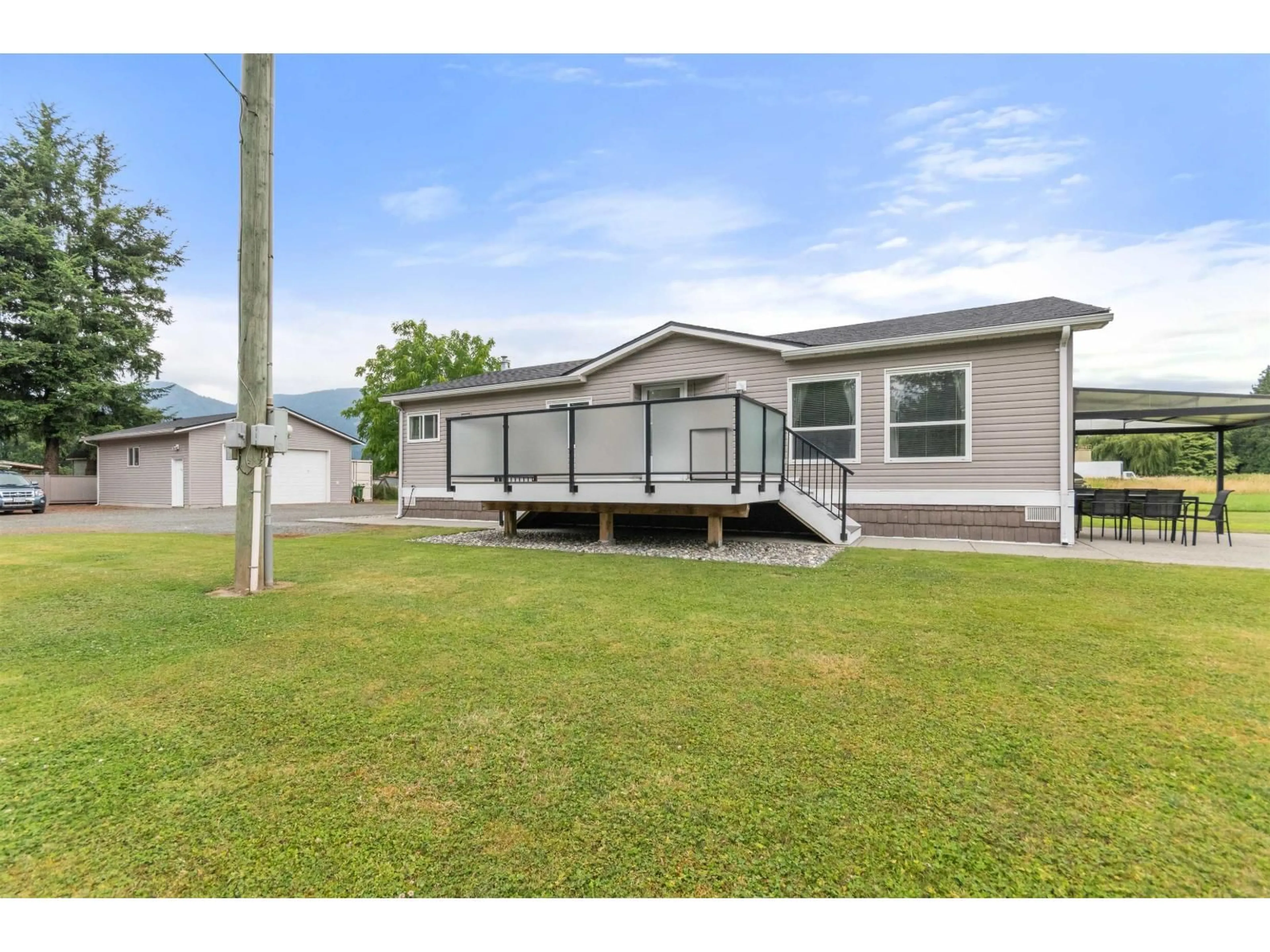 Home with vinyl exterior material, unknown for 41725 HARE AVENUE, Yarrow British Columbia V2R5E9