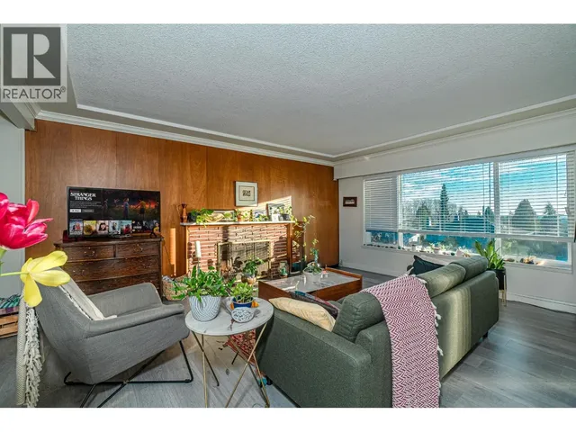 6407 CLINTON STREET, Burnaby 5