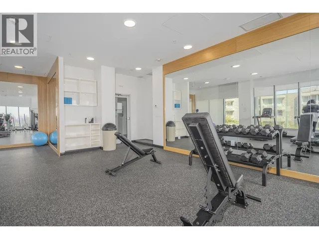 208 - 8188 FRASER STREET, Vancouver 3