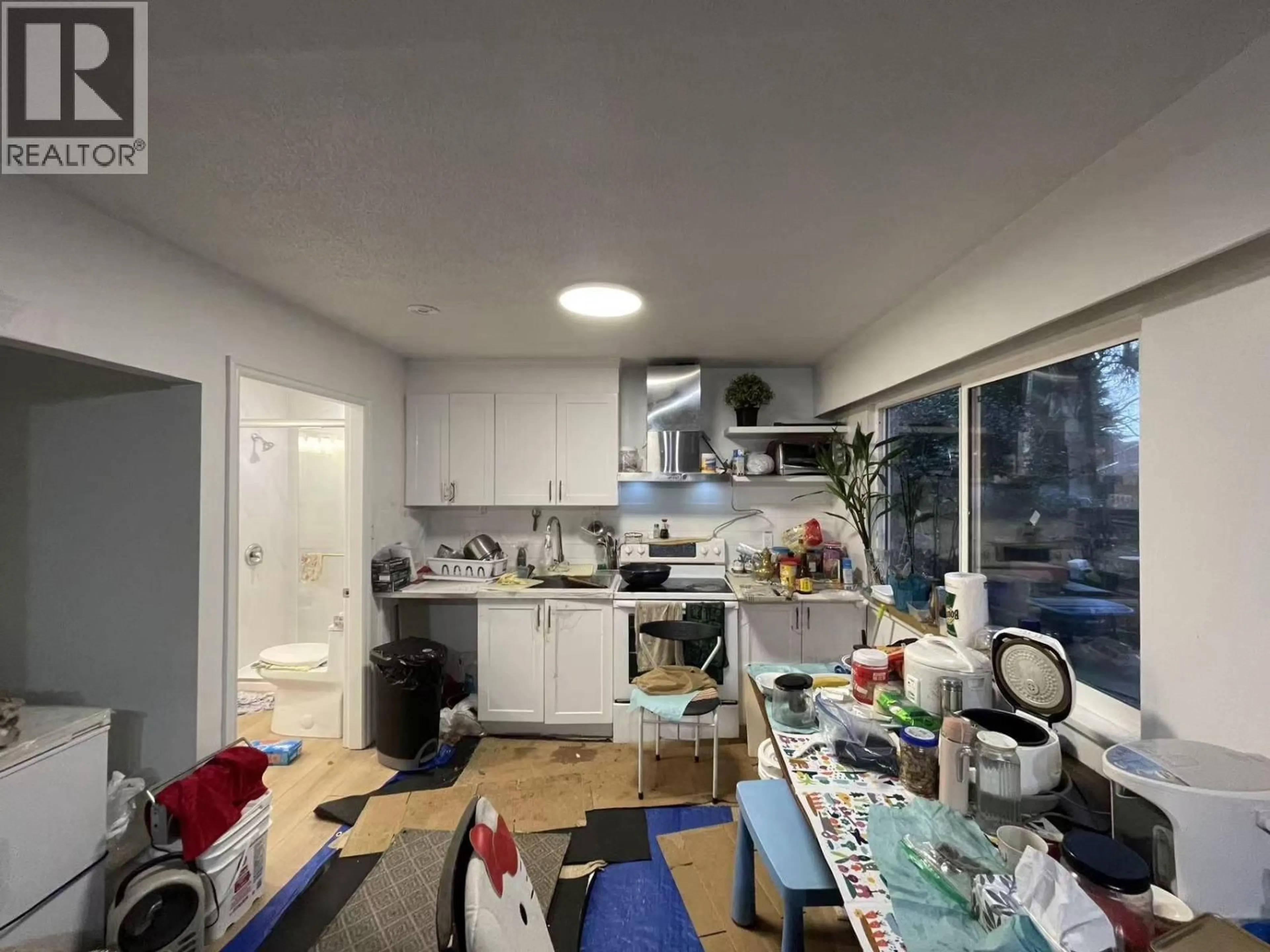 A pic of a room for 1483 54 STREET, Delta British Columbia V4M3H6