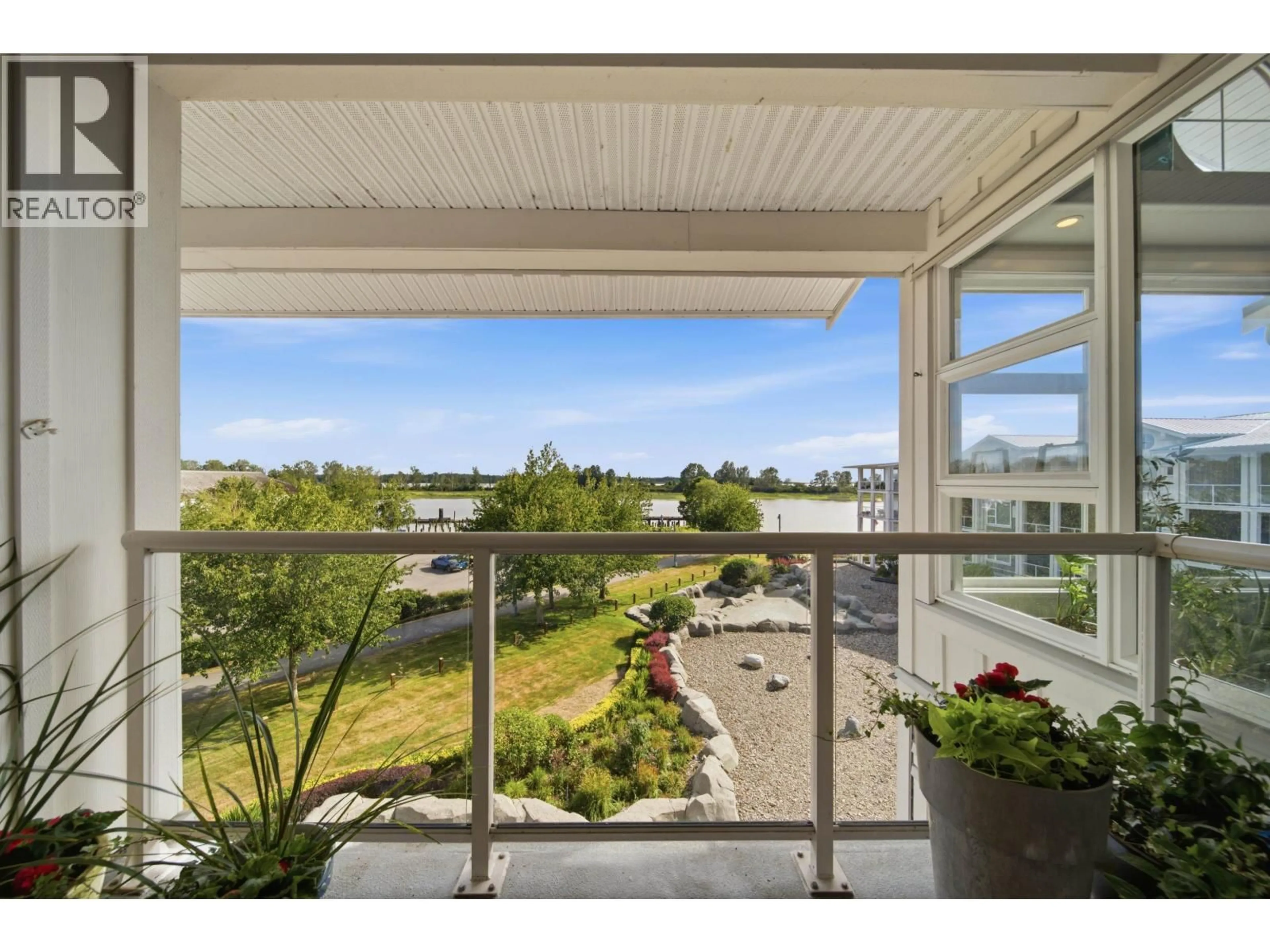 Unknown for 404 - 4600 WESTWATER DRIVE, Richmond British Columbia V7E6S2