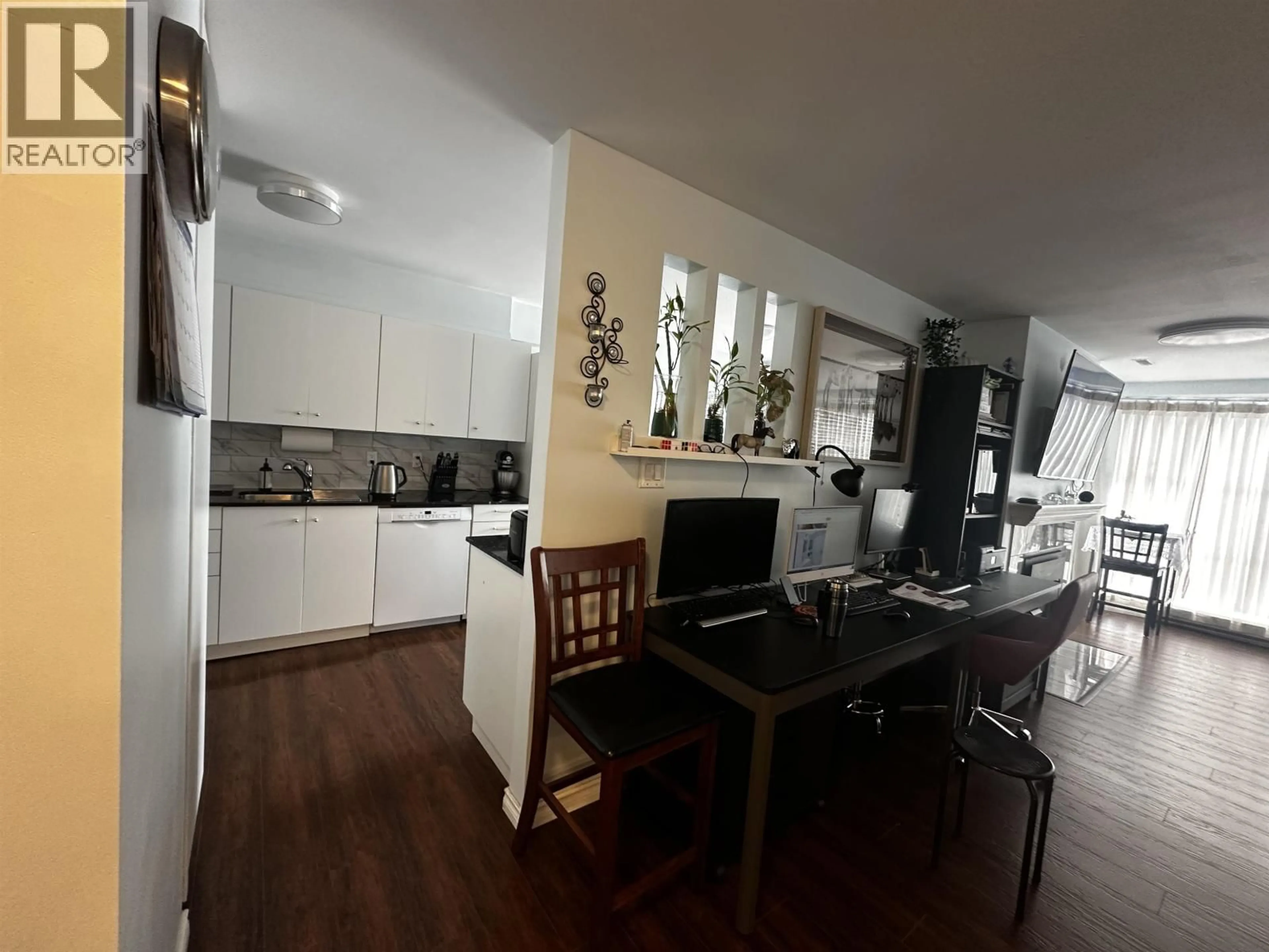 A pic of a room for 220 - 5500 ARCADIA ROAD, Richmond British Columbia V6X3P5