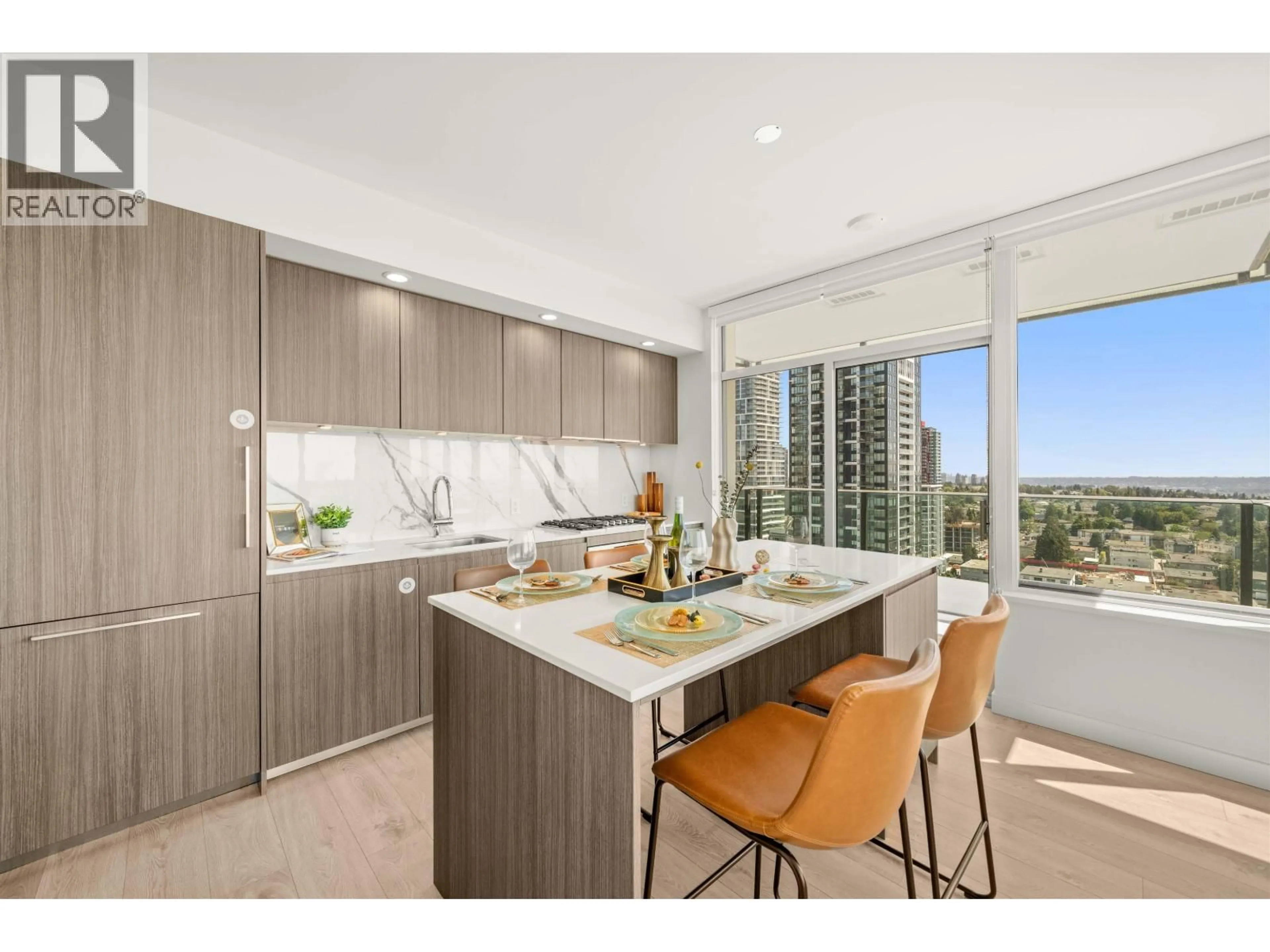 Open concept kitchen, unknown for 1904 - 6463 SILVER AVENUE, Burnaby British Columbia V5H0K4