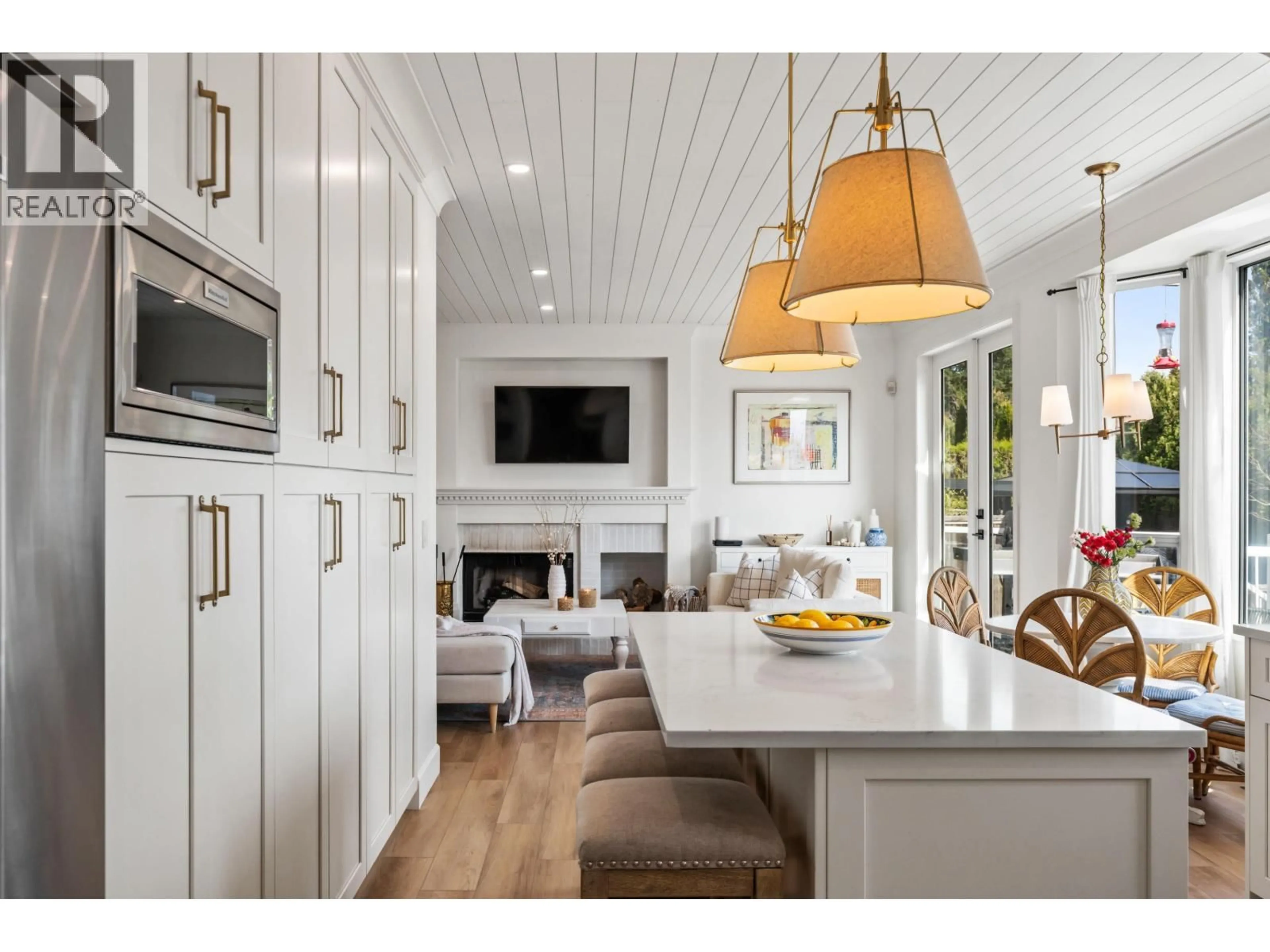 Open concept kitchen, wood/laminate floor for 2876 WOODSIA PLACE, Coquitlam British Columbia V3E2Y2