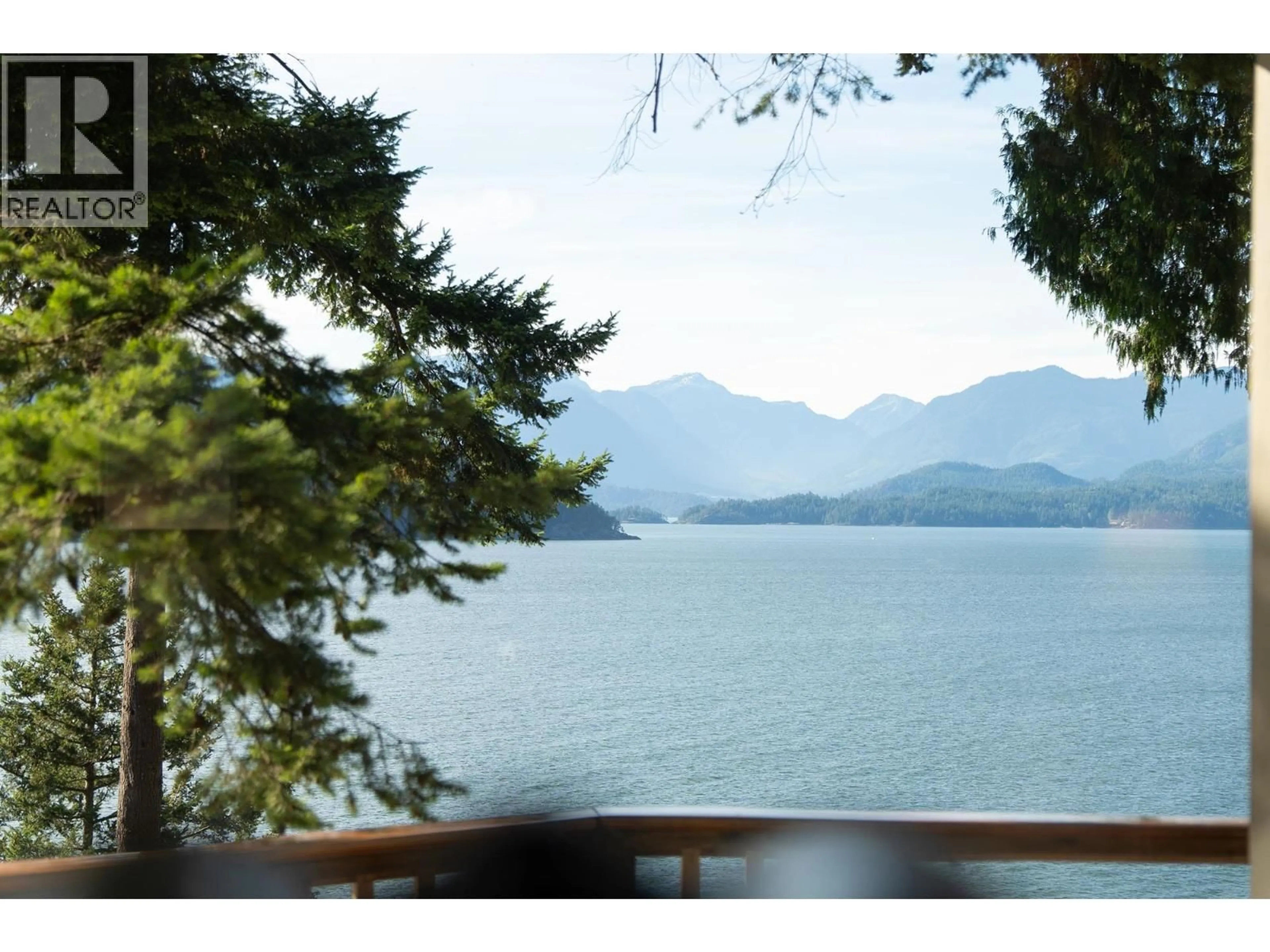 Unknown for 990 WINDJAMMER ROAD, Bowen Island British Columbia V0N1G2