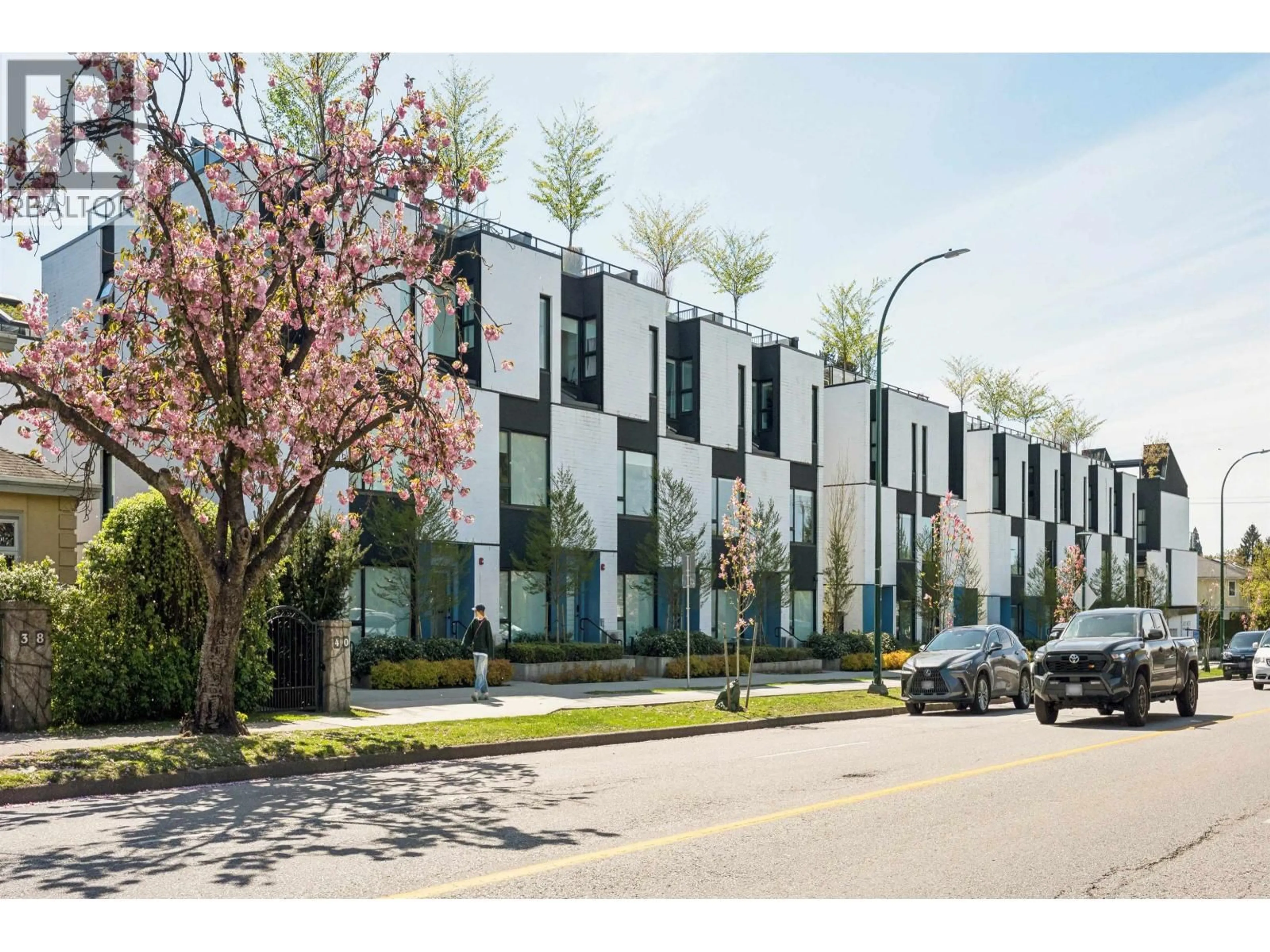 Unknown for 211 - 90 KING EDWARD AVENUE, Vancouver British Columbia V5Y0N6