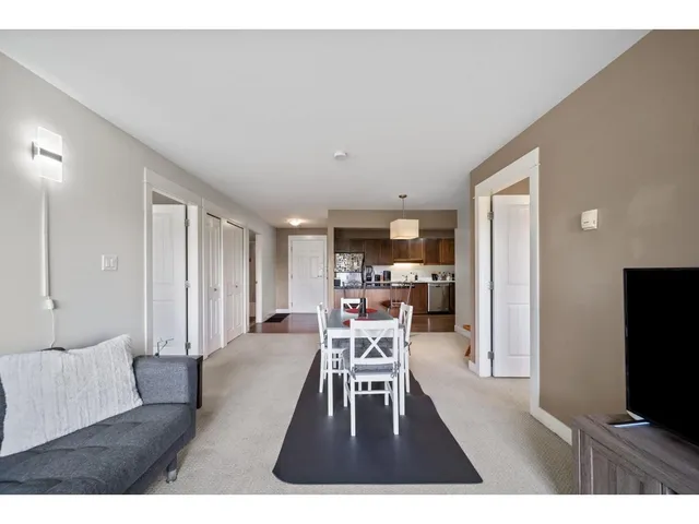 219 - 32725 GEORGE FERGUSON WAY, Abbotsford 4