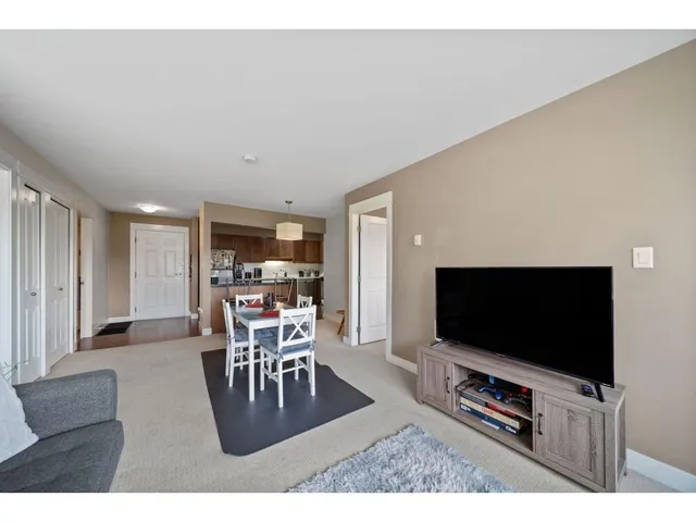 219 - 32725 GEORGE FERGUSON WAY, Abbotsford 5