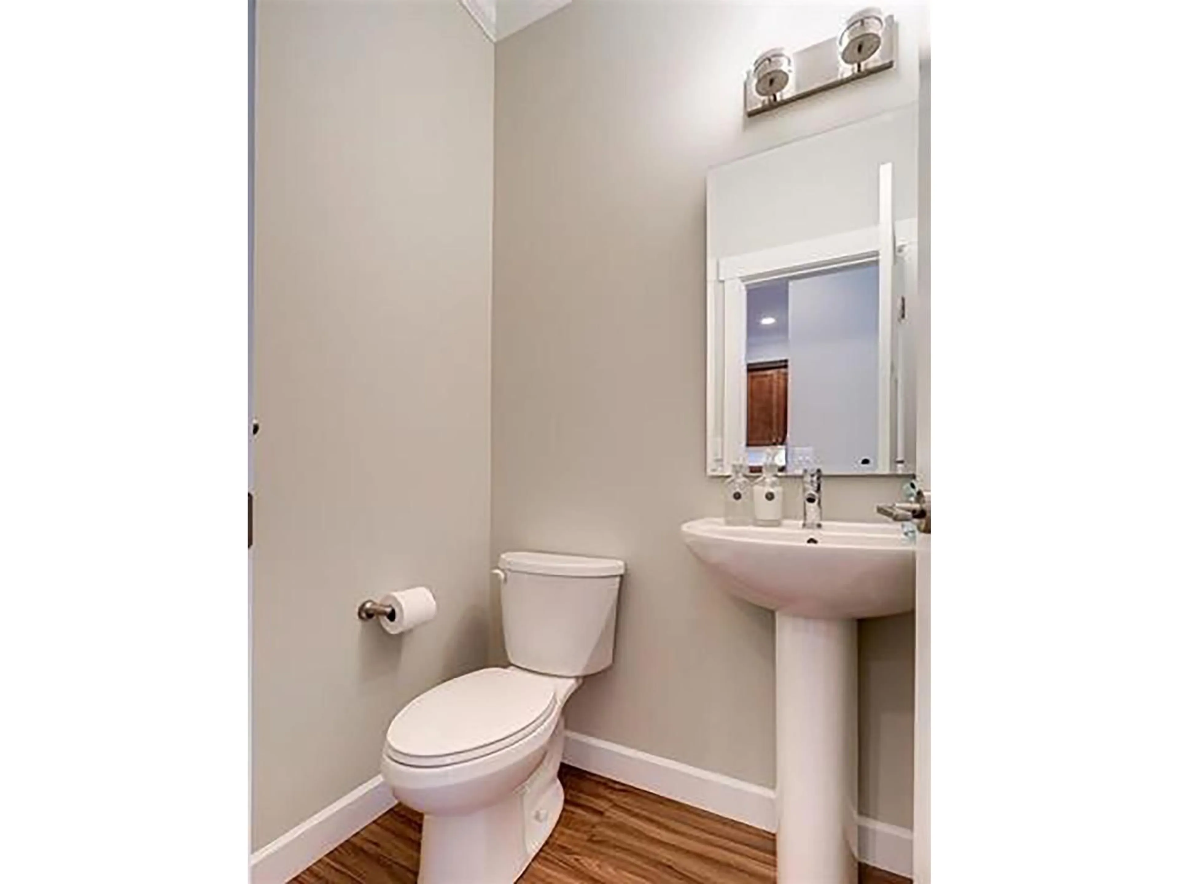 Standard bathroom, unknown for 5 - 7157 210 STREET, Langley British Columbia V2Y0T3