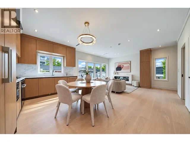 2 - 3638 3RD AVENUE, Vancouver 3