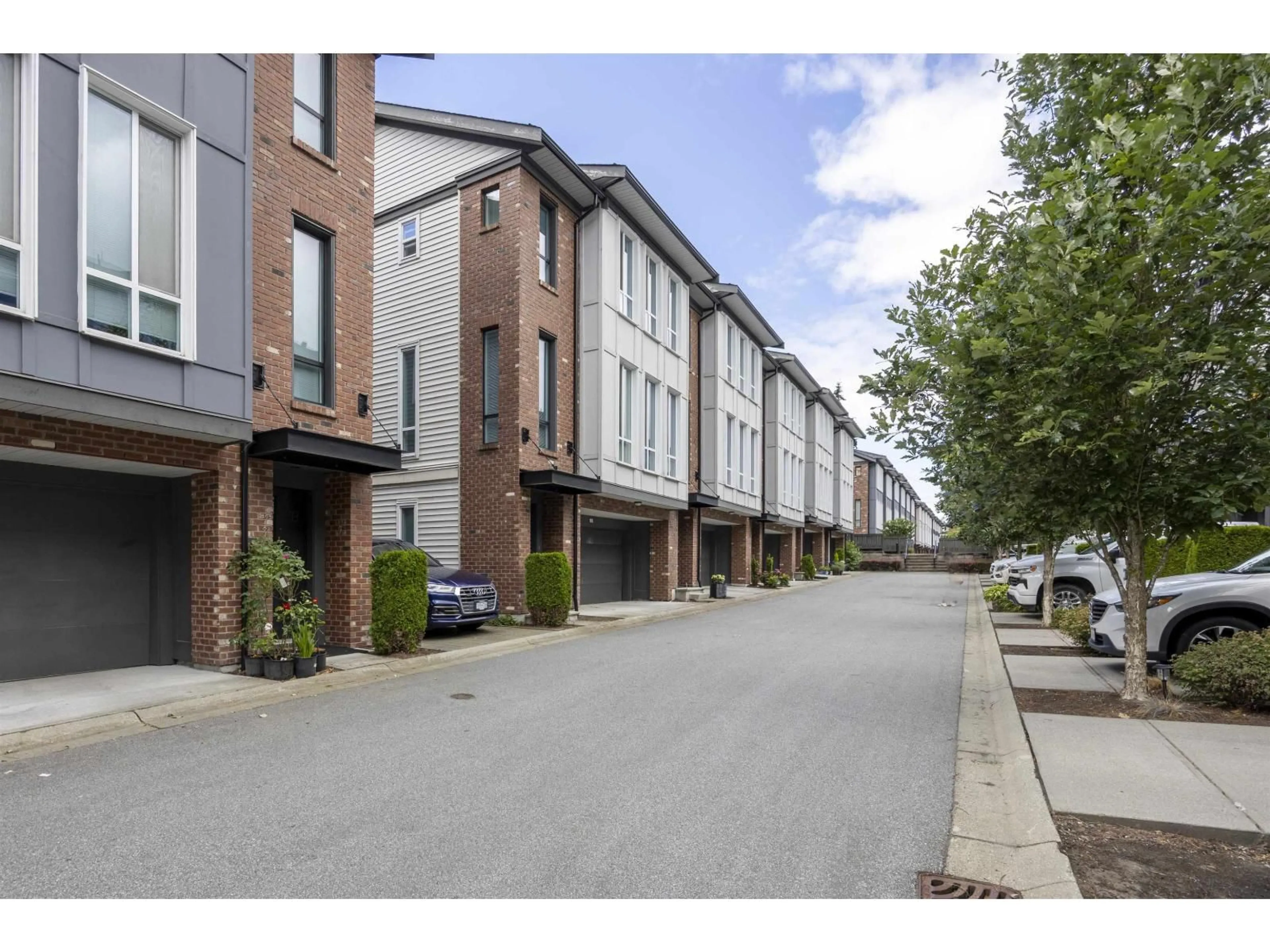 Unknown for 70 - 15898 27 AVENUE, Surrey British Columbia V3Z0T2