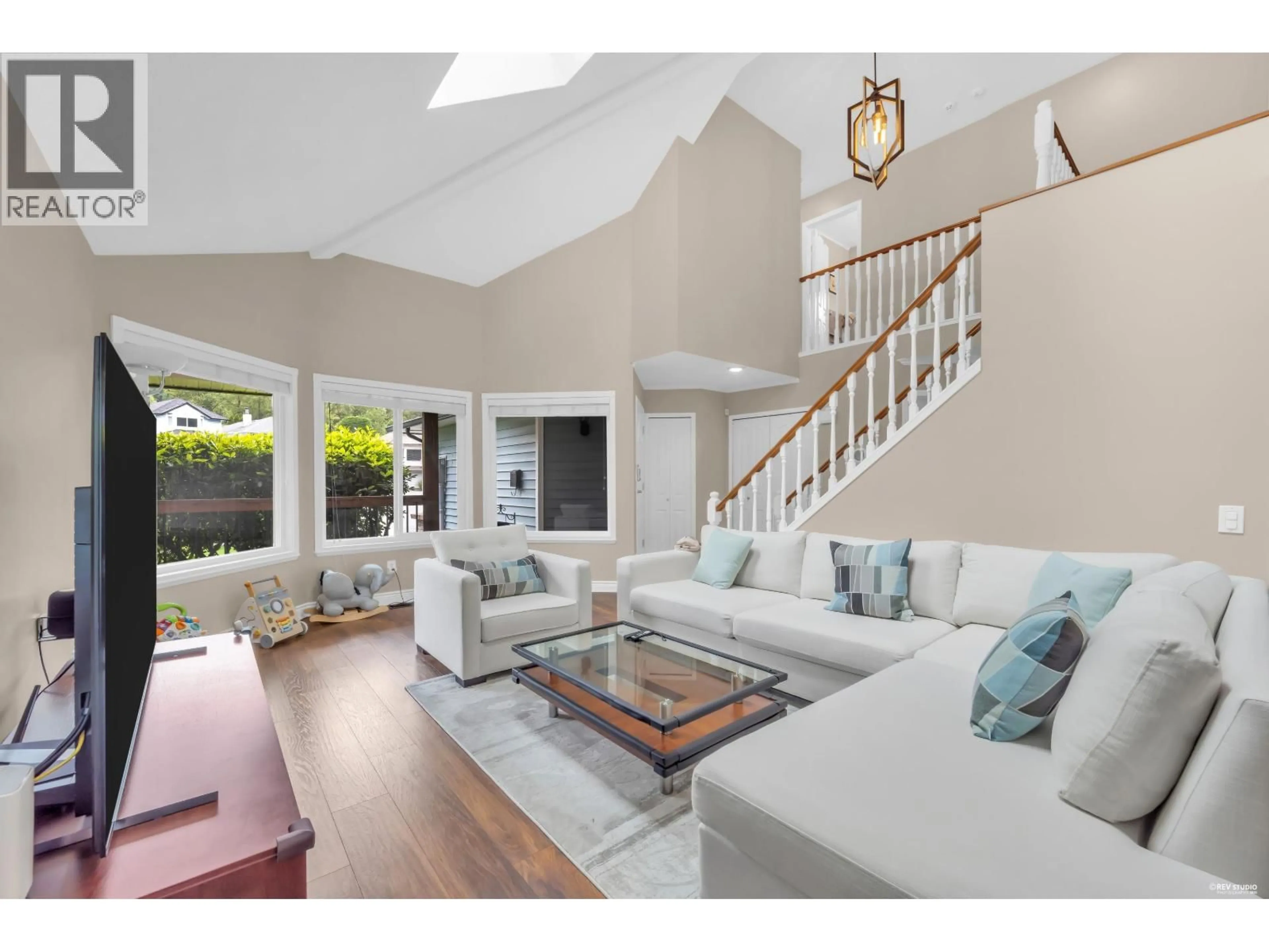 Living room with furniture, unknown for 1318 MCLELLAN DRIVE, Coquitlam British Columbia V3E2K3
