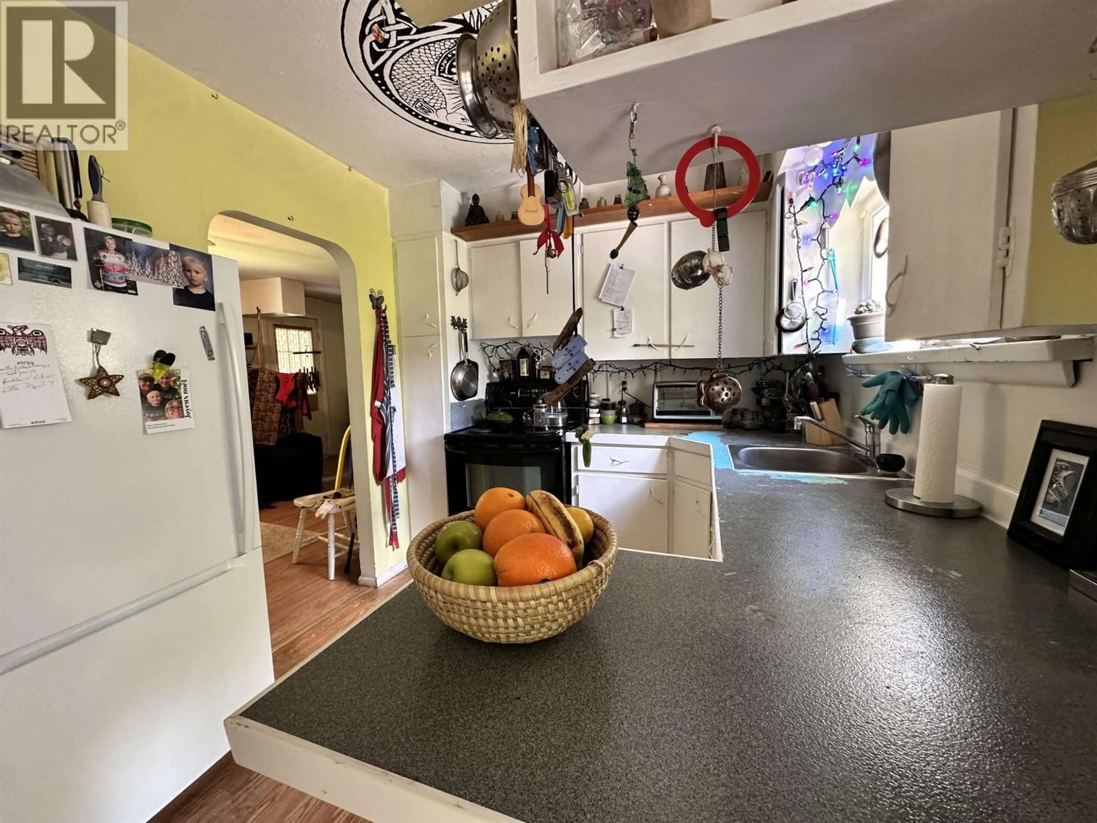 Open concept kitchen, unknown for 2510 KERR STREET, Terrace British Columbia V8G2K3
