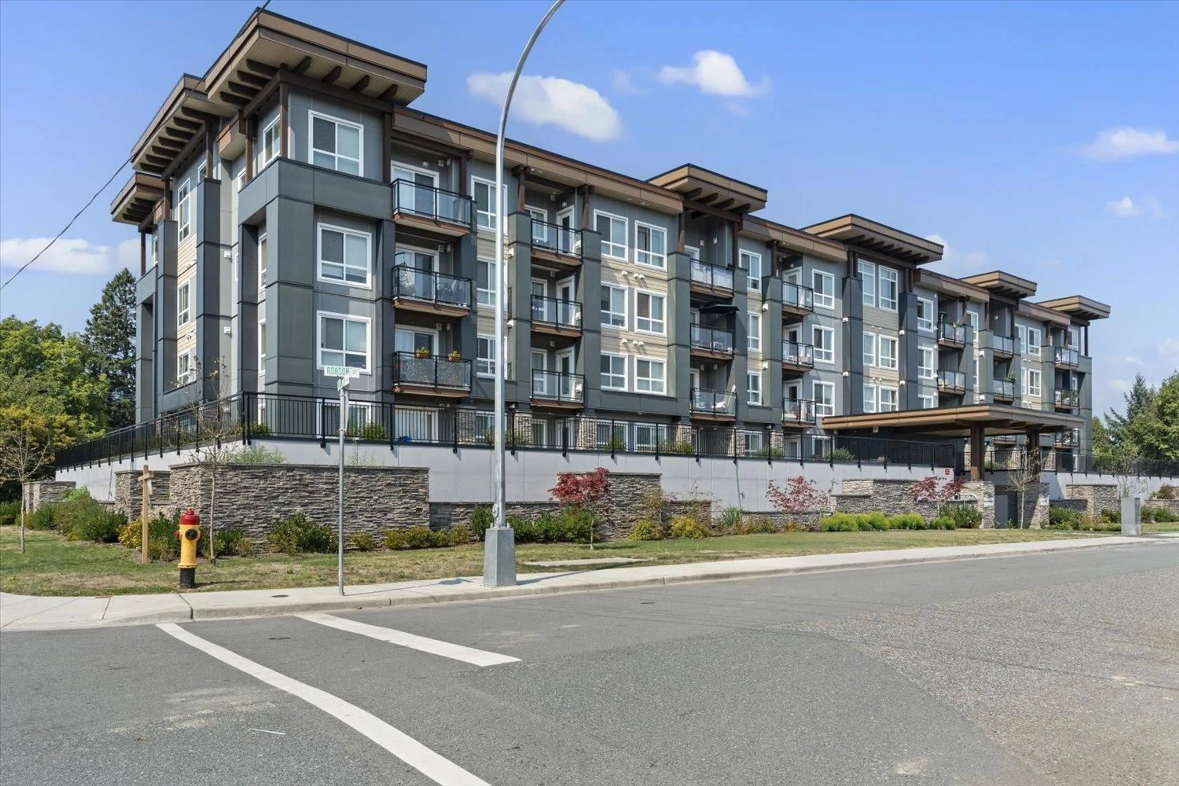 Patio, unknown for 209 - 9450 ROBSON STREET, Chilliwack British Columbia V2P4E4