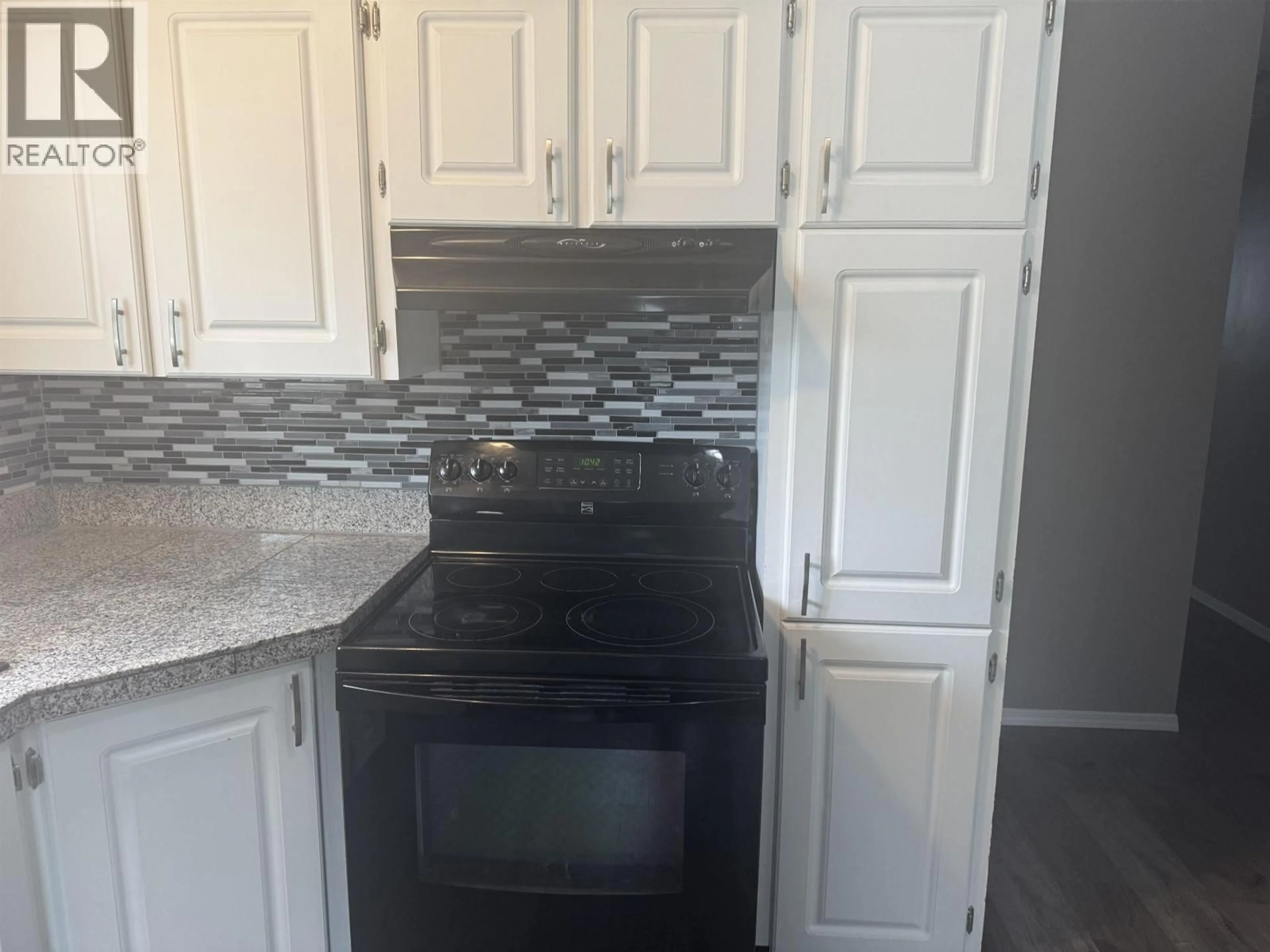 Standard kitchen, unknown for 220 CRYSDALE DRIVE, Mackenzie British Columbia V0J2C0