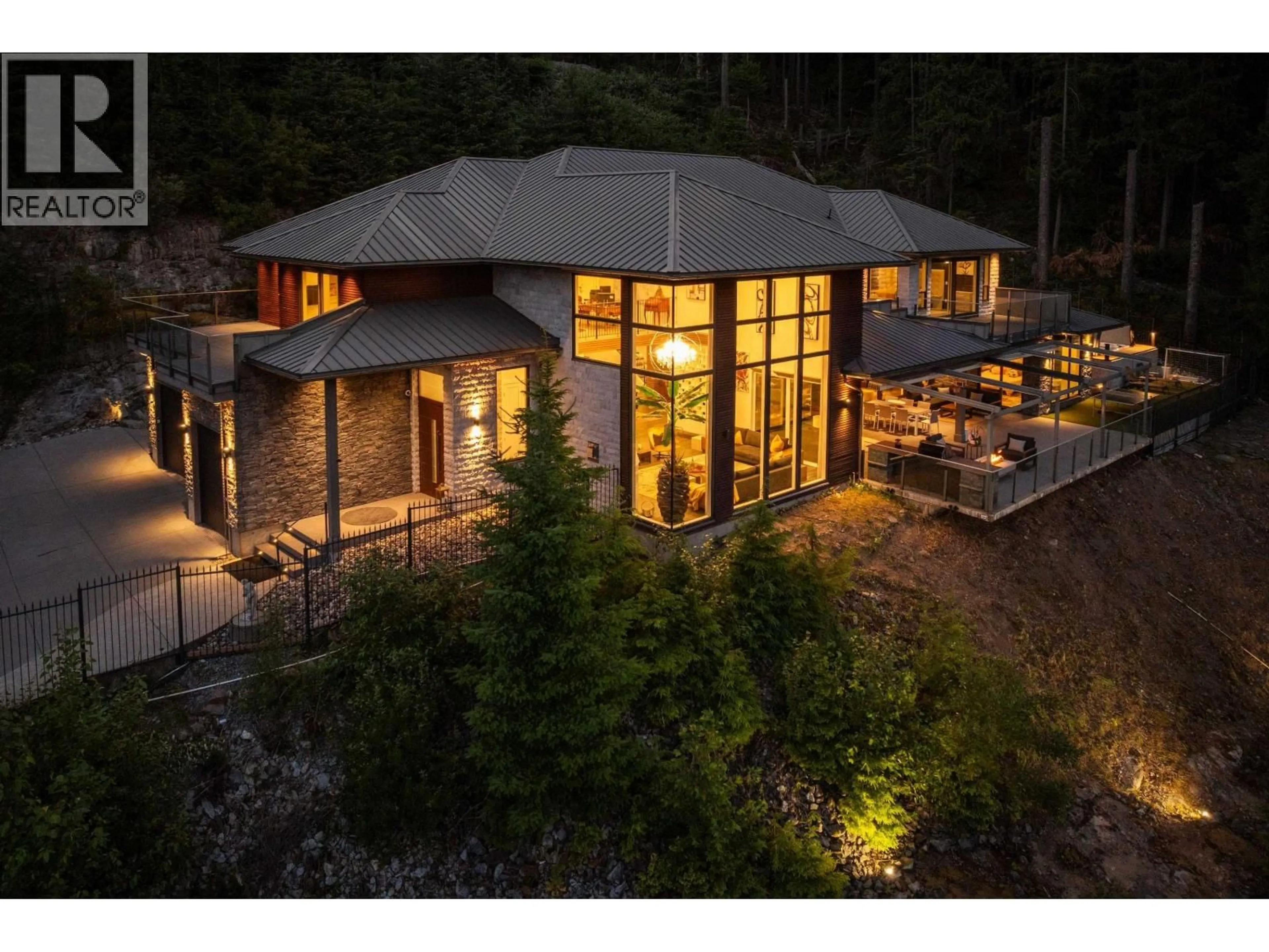 Unknown for 1083 UPLANDS DRIVE, Anmore British Columbia V3H5G6