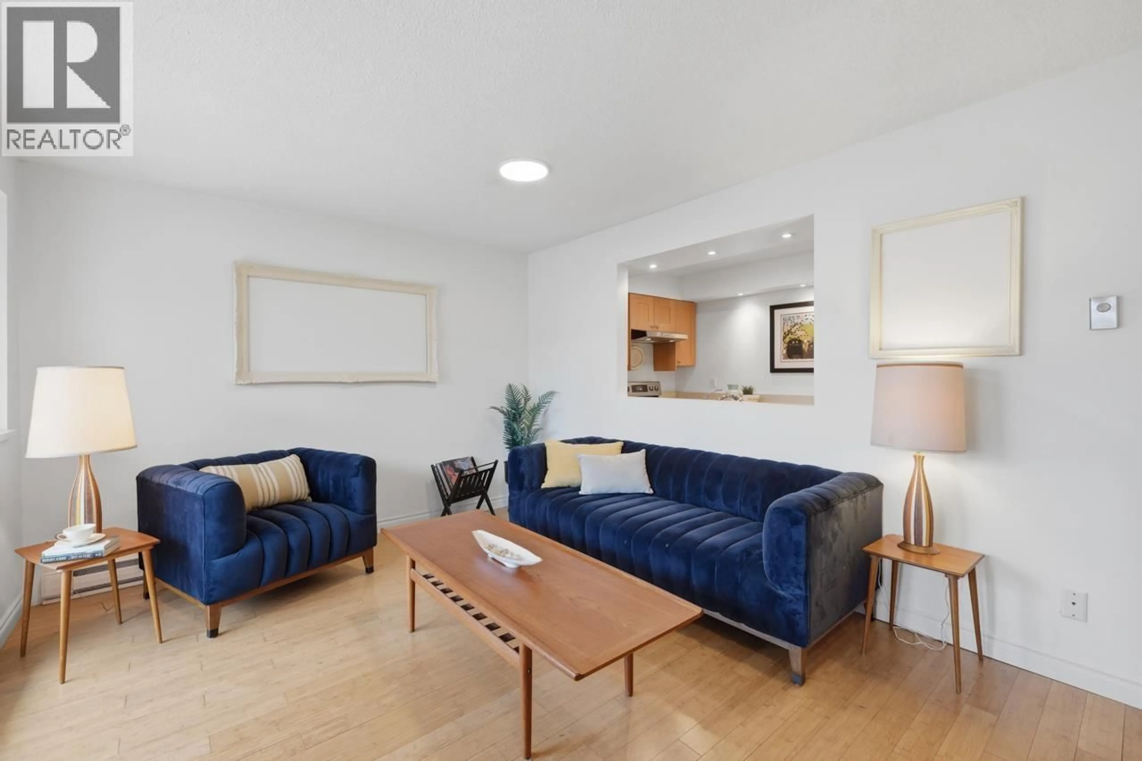 Living room with furniture, unknown for 12 - 1949 8TH AVENUE, Vancouver British Columbia V6J1W2