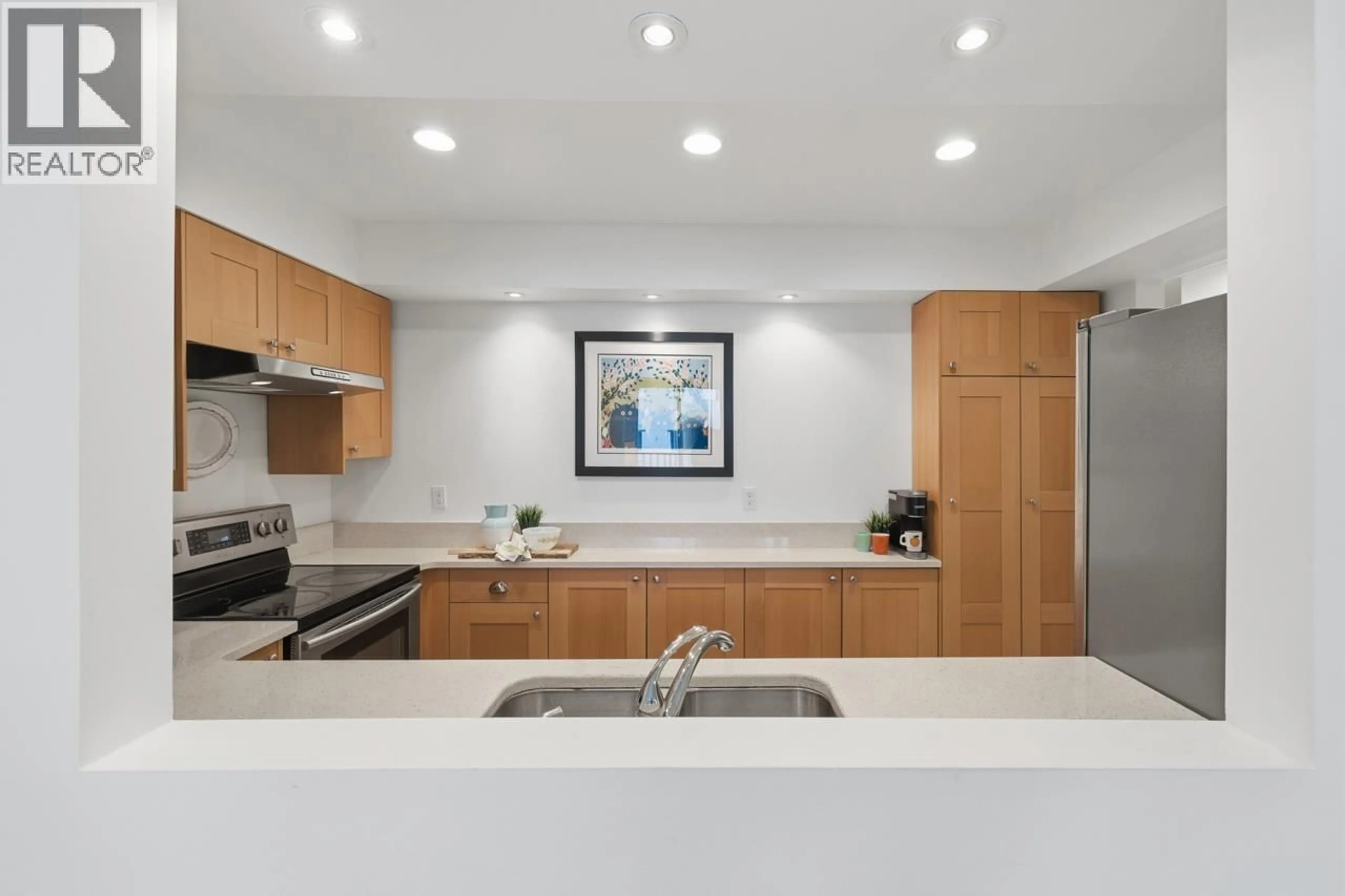 Unknown for 12 - 1949 8TH AVENUE, Vancouver British Columbia V6J1W2