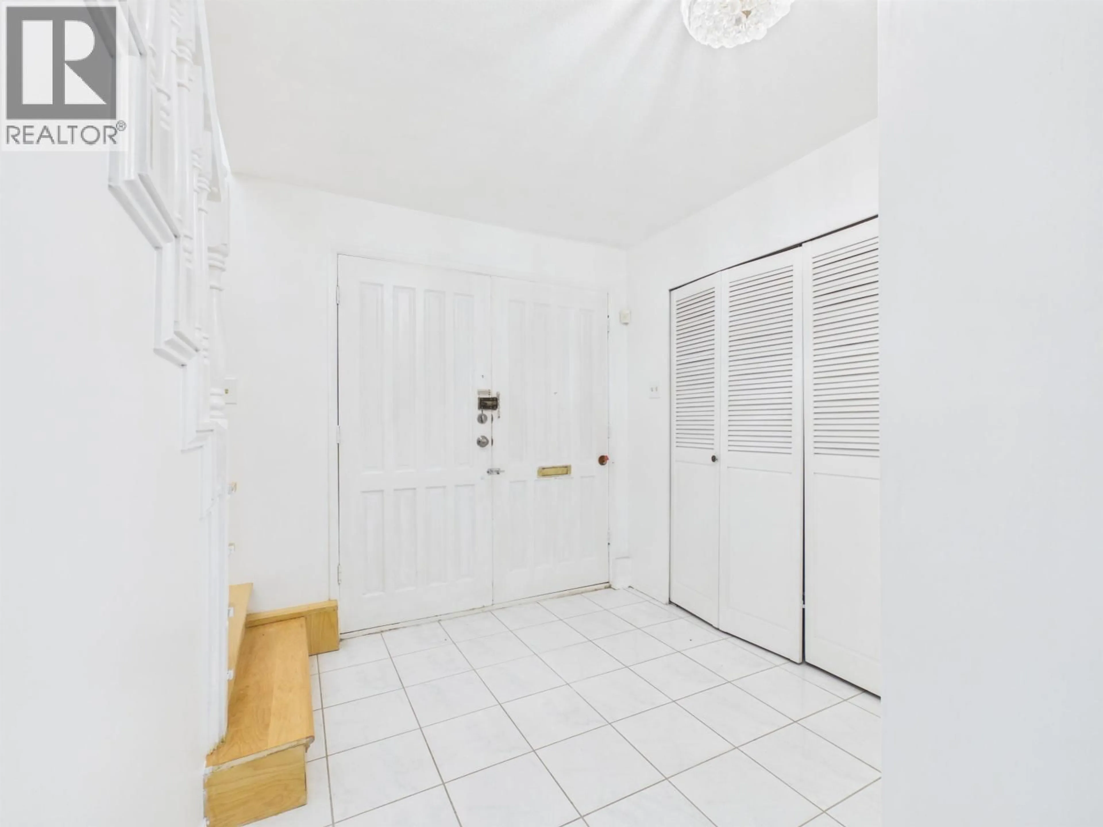 Unknown for 7111 CAVELIER COURT, Richmond British Columbia V7C4J7