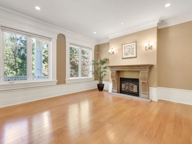 13464 VINE MAPLE DRIVE, Surrey 5