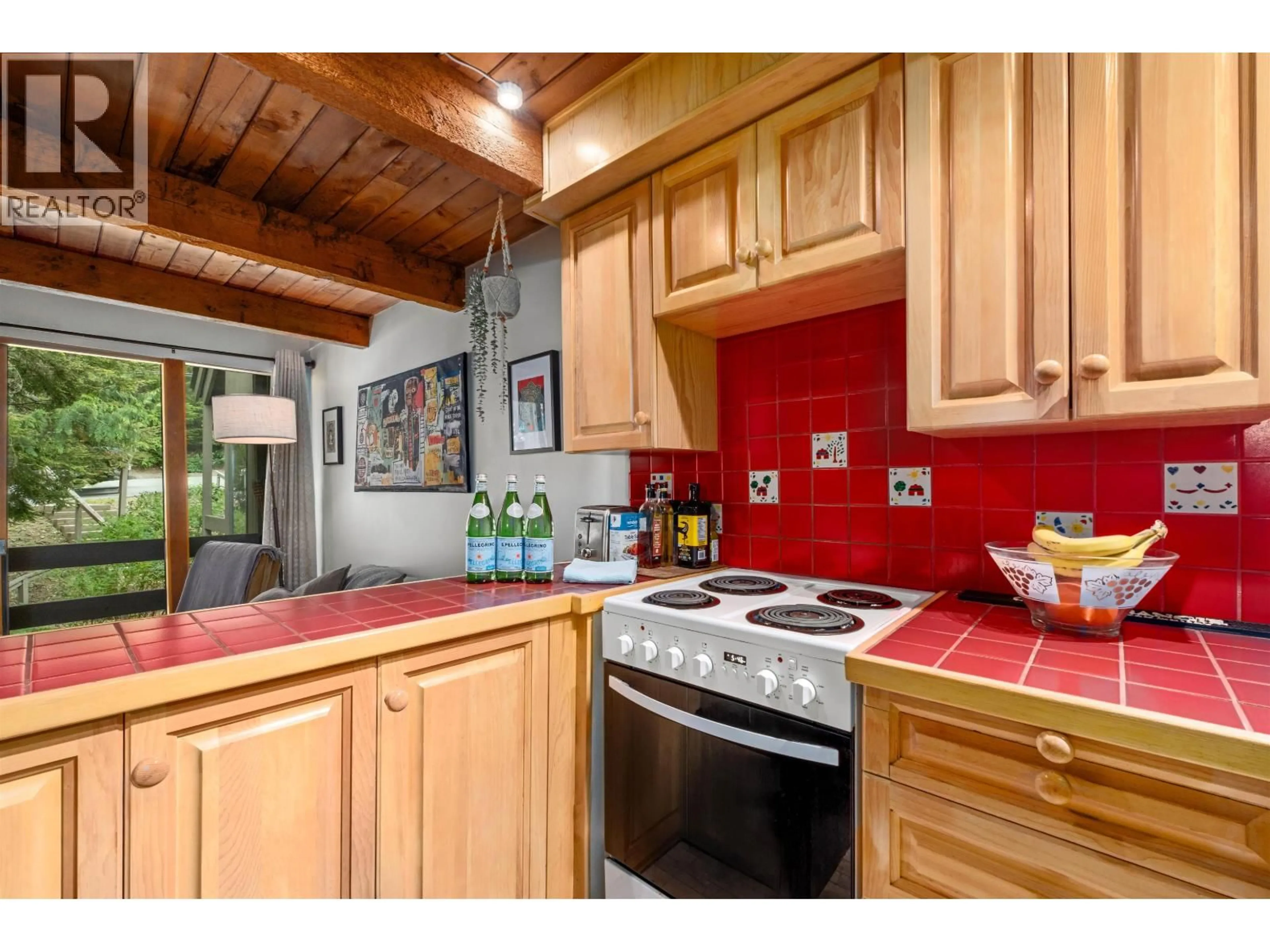 Standard kitchen, unknown for 18 - 2301 WHISTLER ROAD, Whistler British Columbia V8E0A6