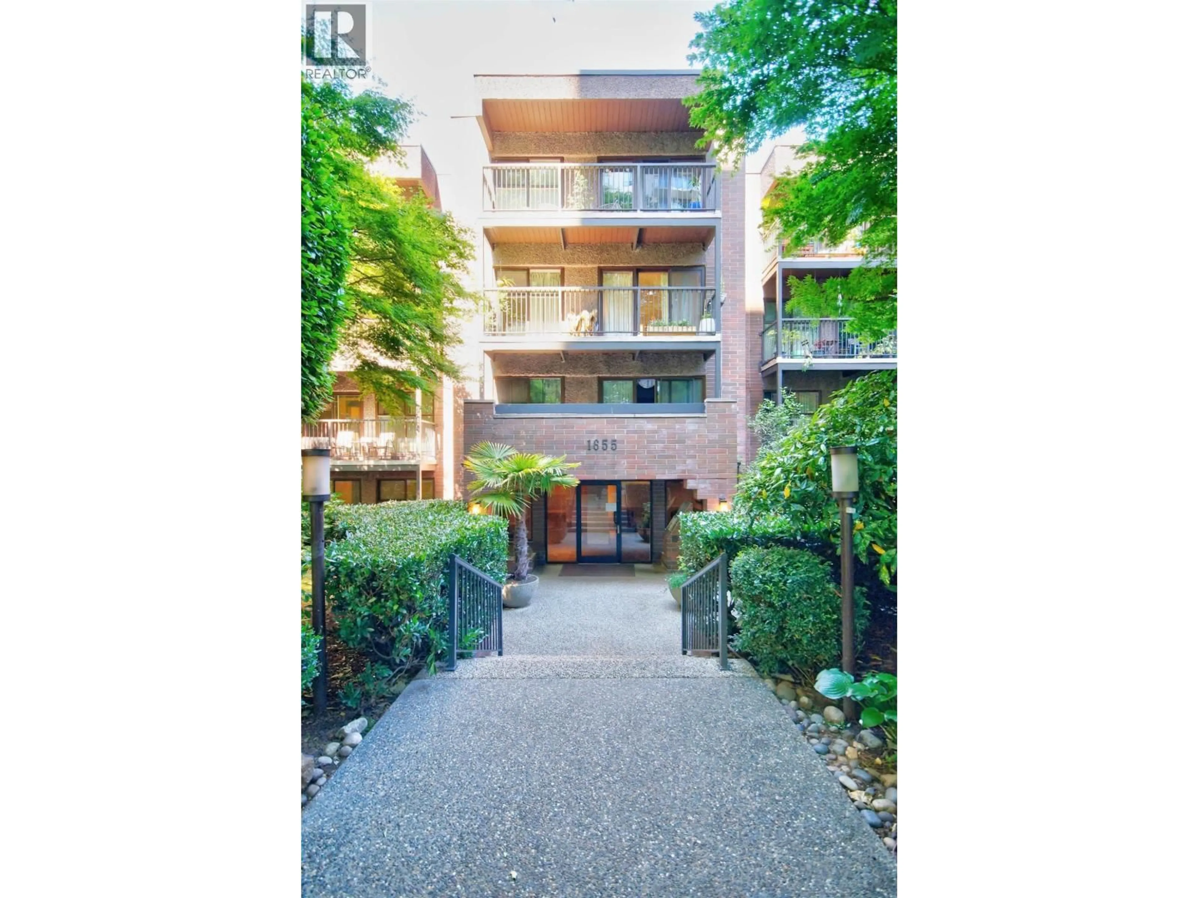 Unknown for 118 - 1655 NELSON STREET, Vancouver British Columbia V6G1M3
