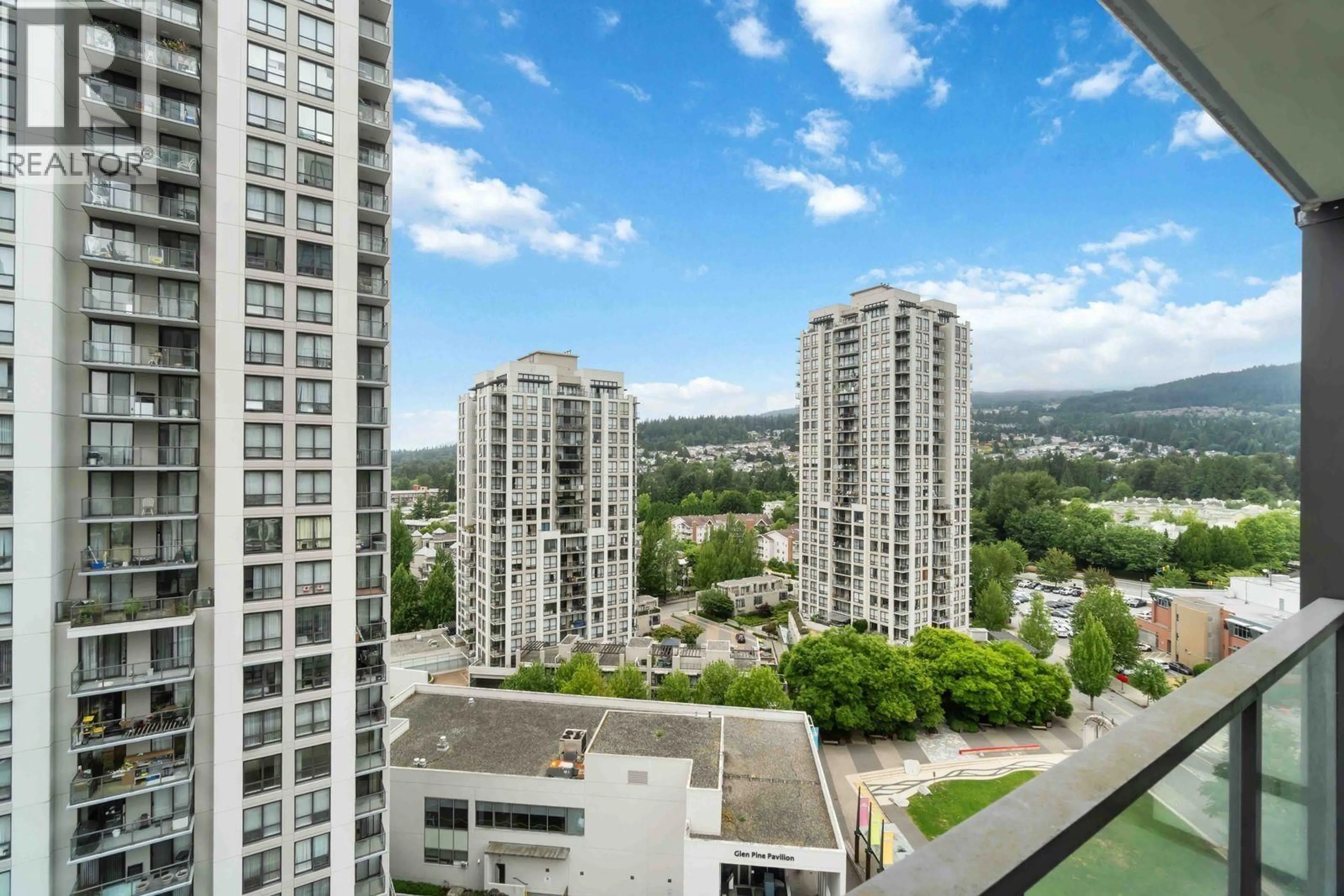Unknown for 1608 - 3007 GLEN DRIVE, Coquitlam British Columbia V3B0L8
