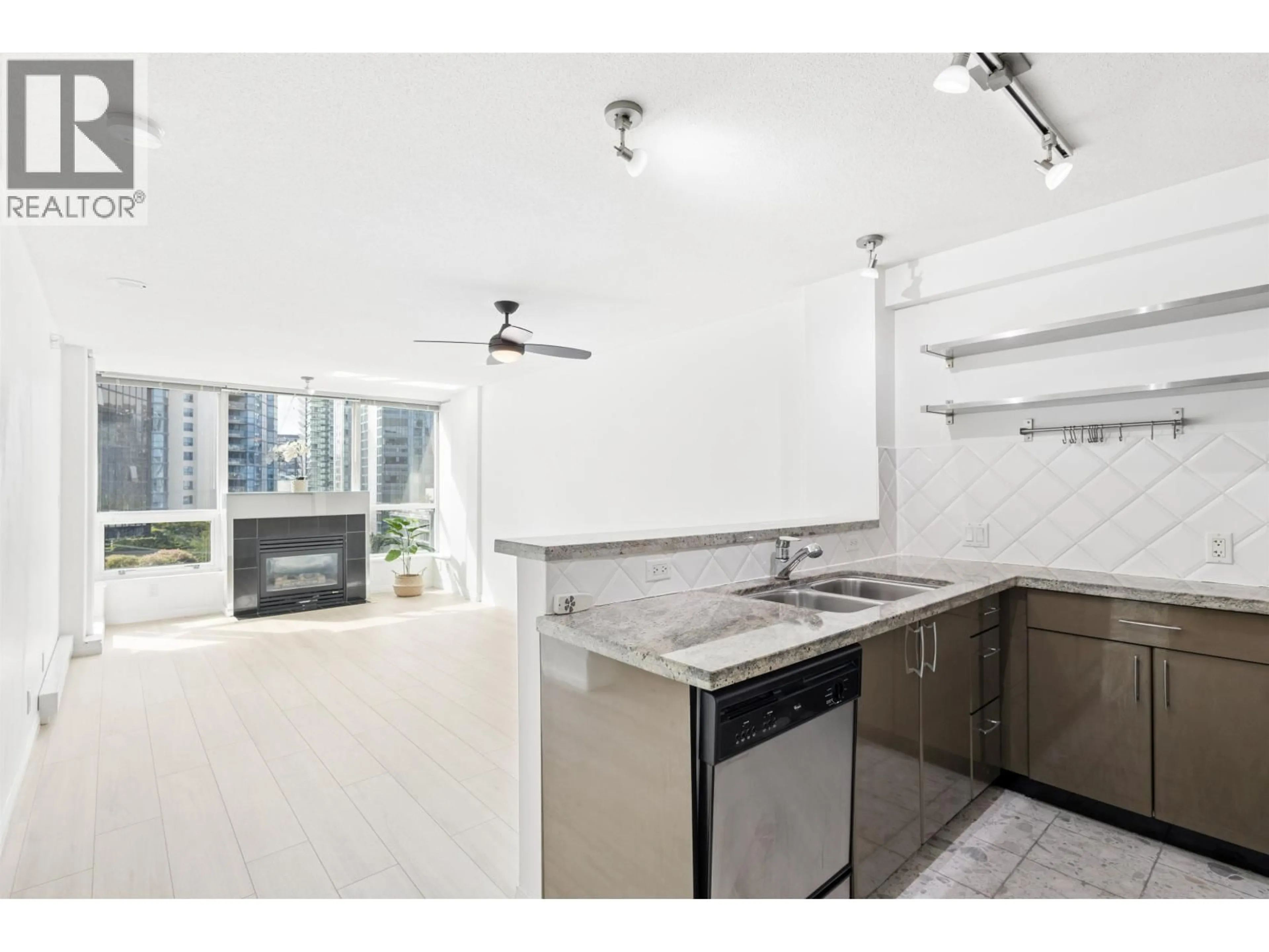 Standard kitchen, unknown for 903 - 1328 PENDER STREET, Vancouver British Columbia V6E4T1