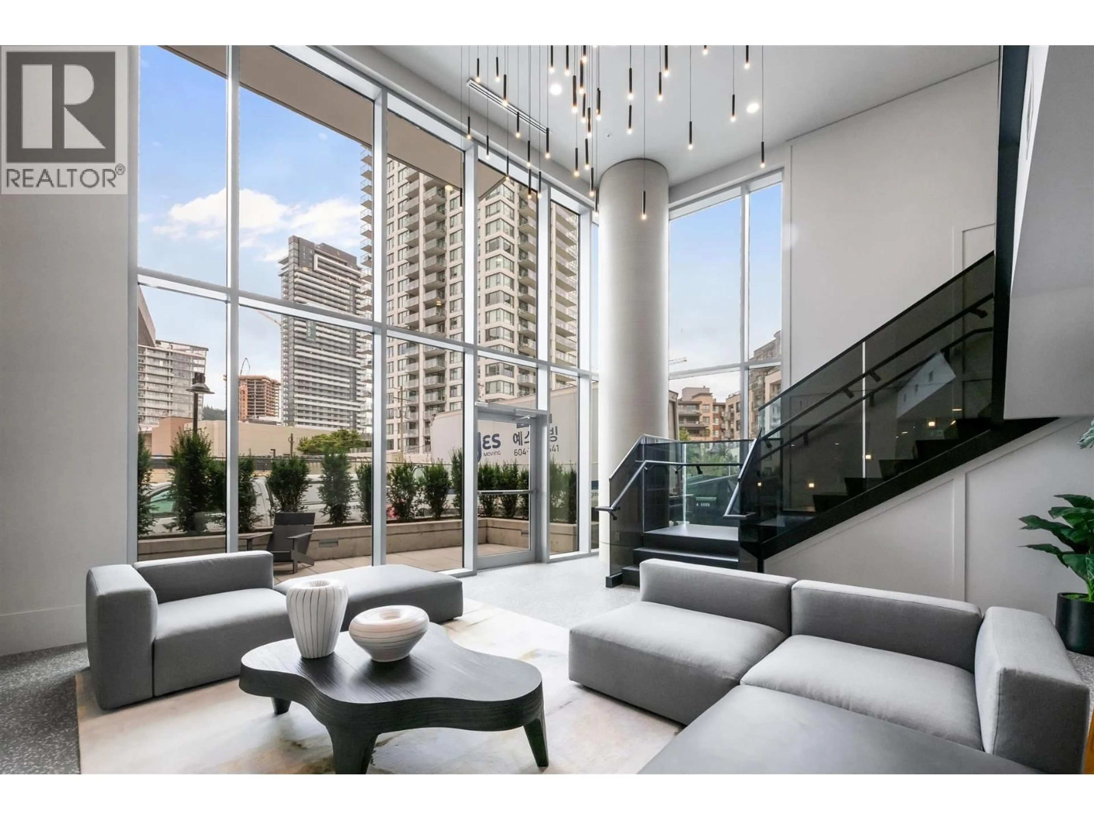 Indoor foyer for 2909 - 567 EMERSON STREET, Coquitlam British Columbia V3J0M8