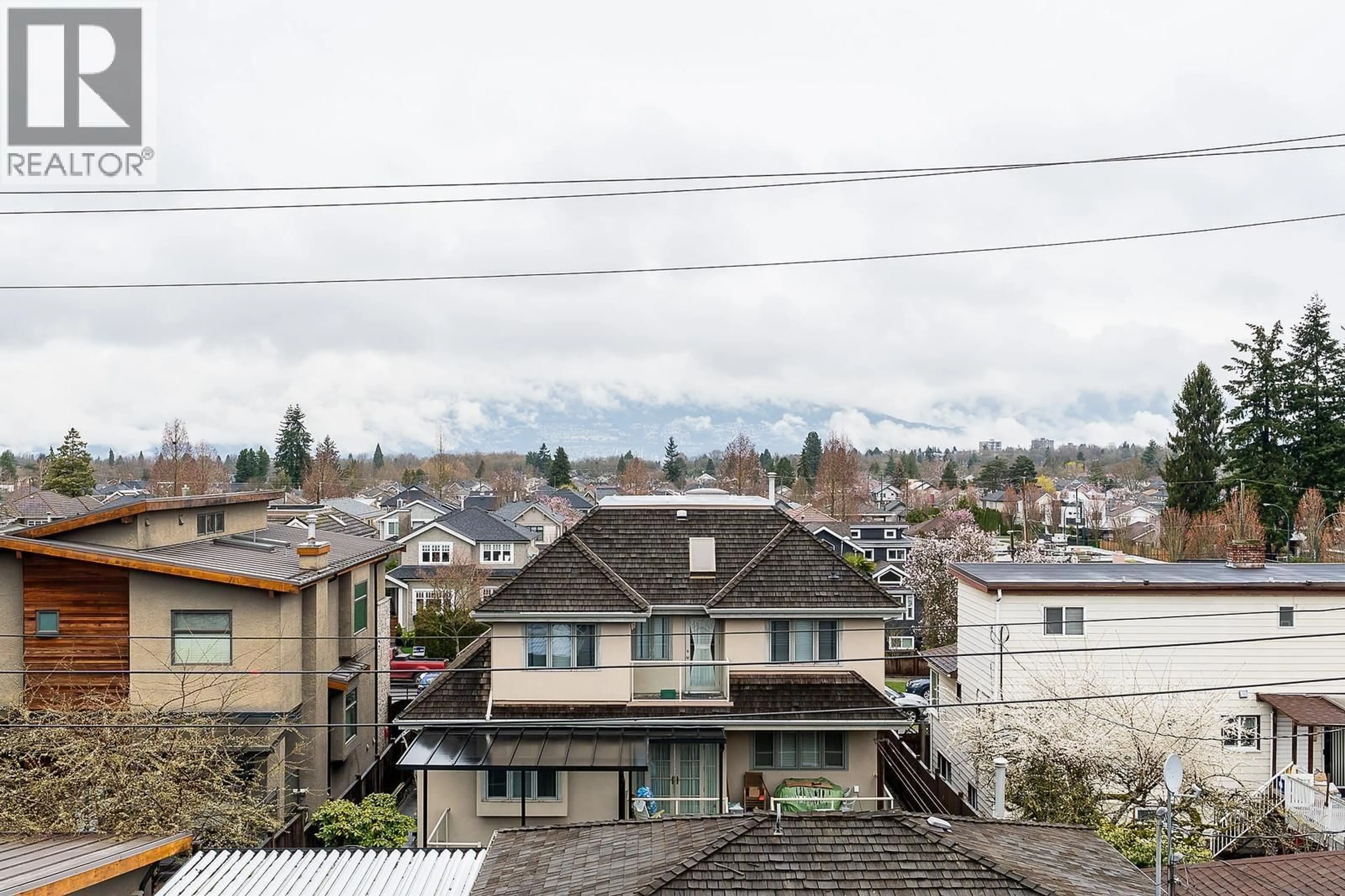 Unknown for 1 - 2837 OLIVER CRESCENT, Vancouver British Columbia V6K1M1