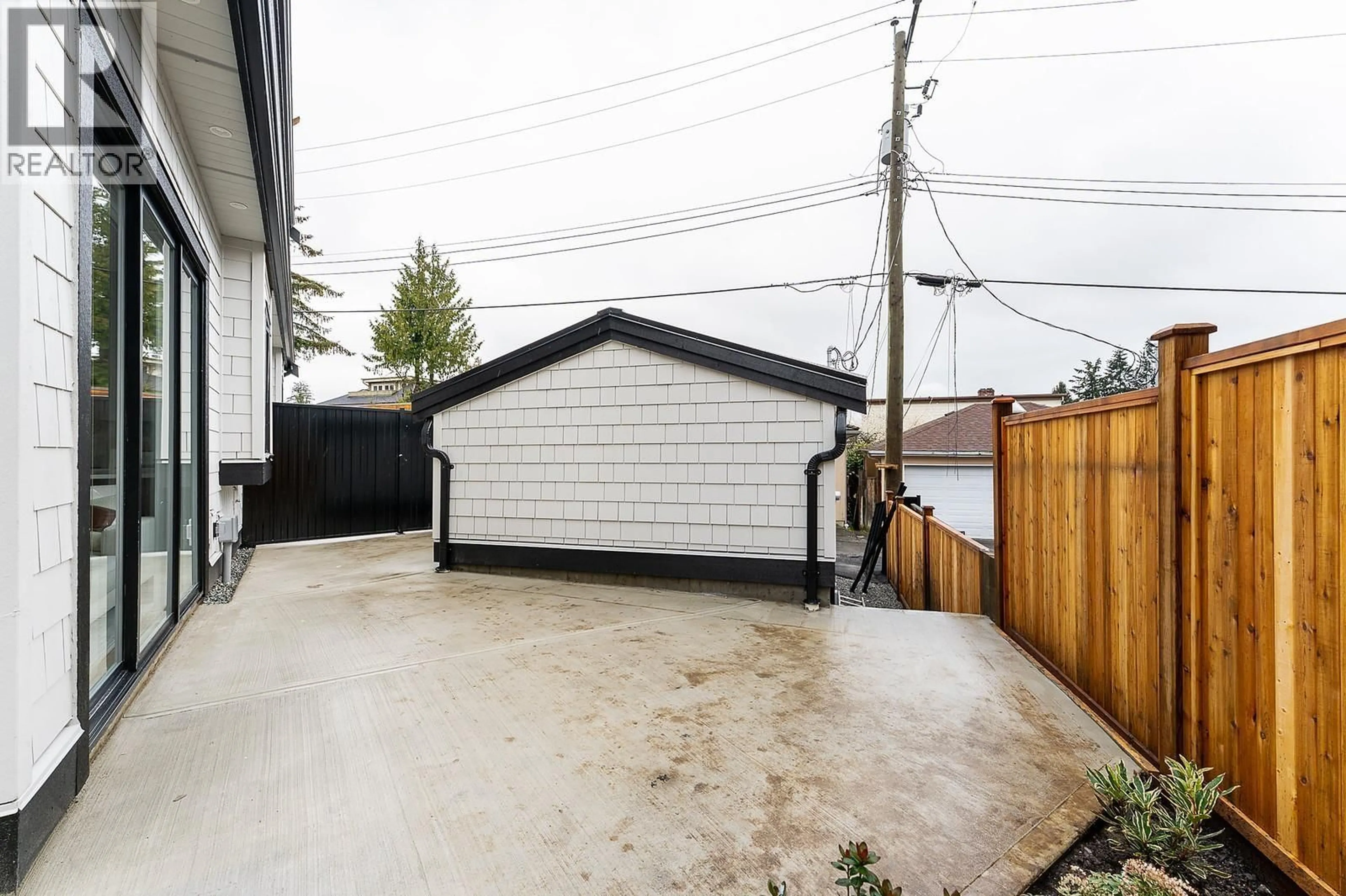 Patio, street for 1 - 2837 OLIVER CRESCENT, Vancouver British Columbia V6K1M1