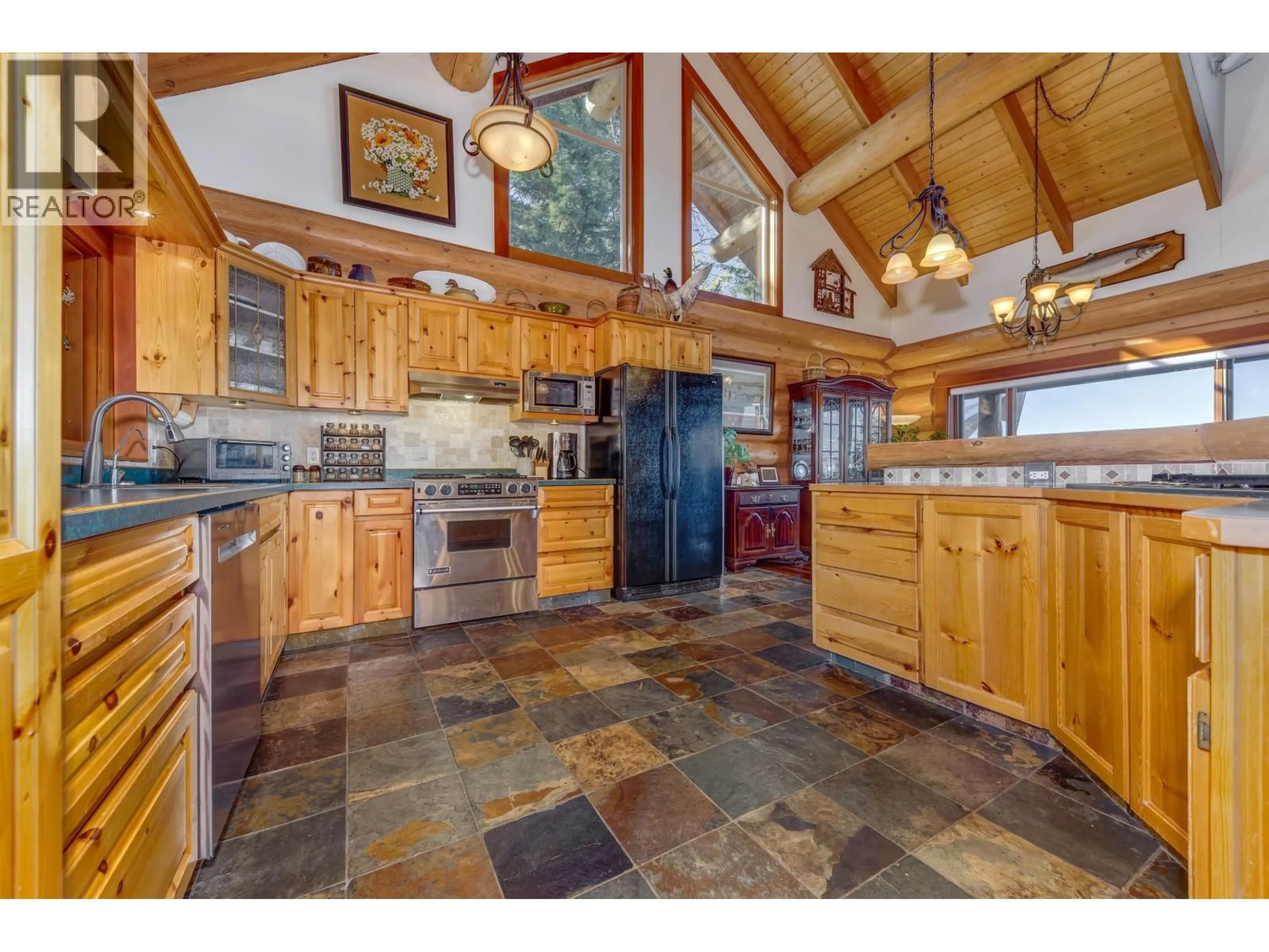 Unknown for 263 GREEN LAKE ROAD SOUTH, 70 Mile House British Columbia V0K2K0