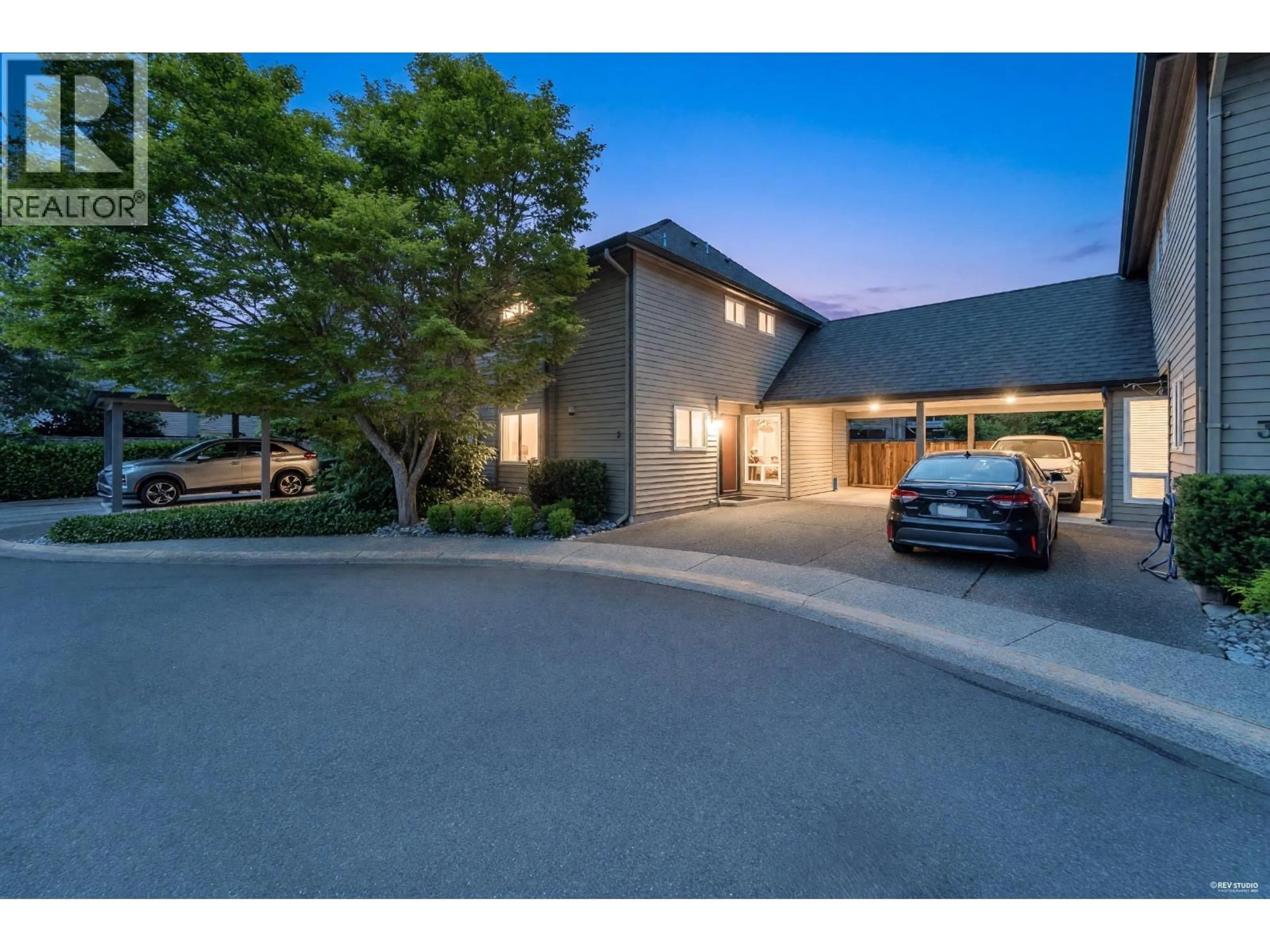 A pic from outside/outdoor area/front of a property/back of a property/a pic from drone, street for 2 - 8631 NO.3 ROAD, Richmond British Columbia V6Y2E6