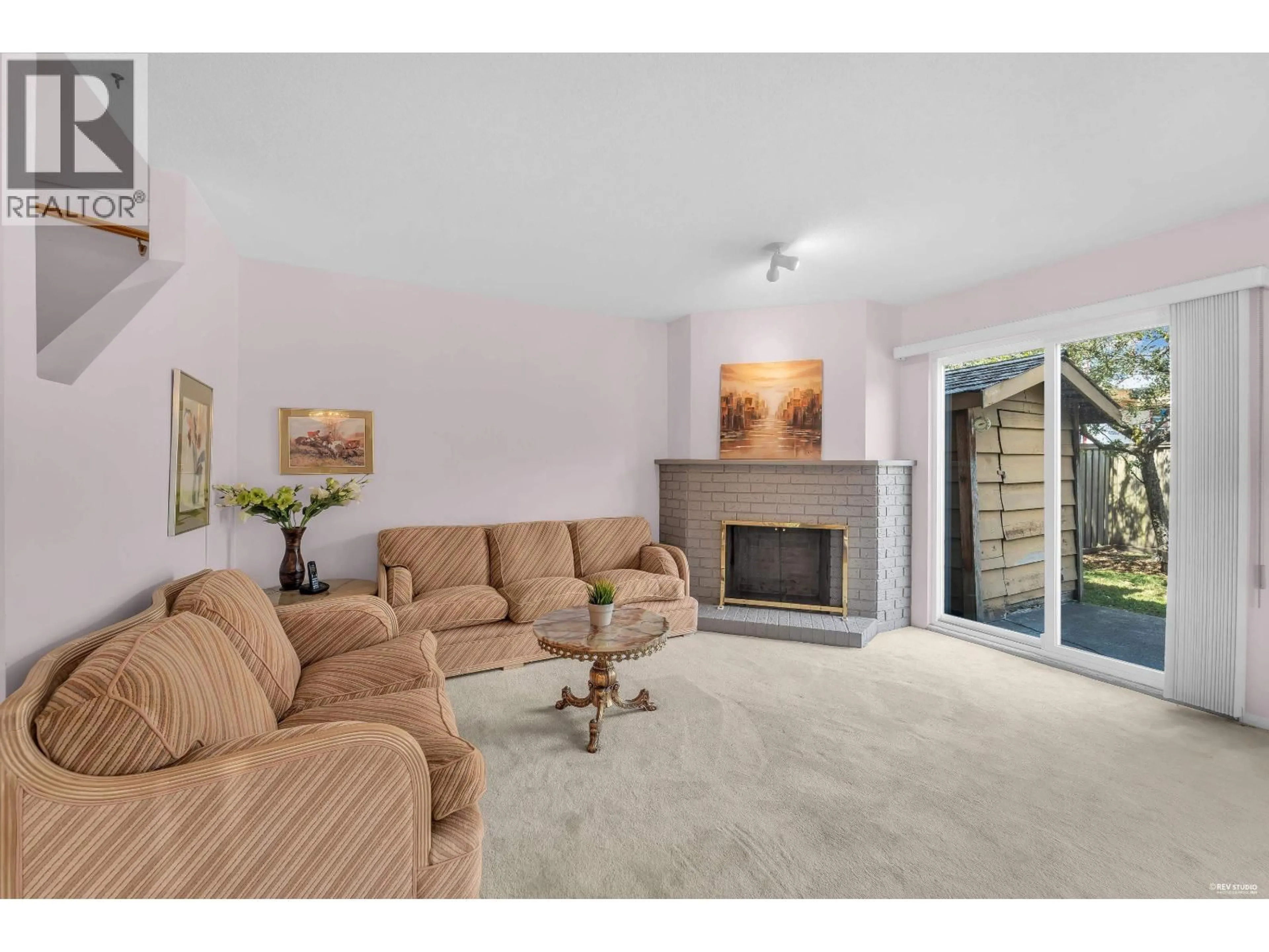 Living room with furniture, unknown for 2 - 8631 NO.3 ROAD, Richmond British Columbia V6Y2E6