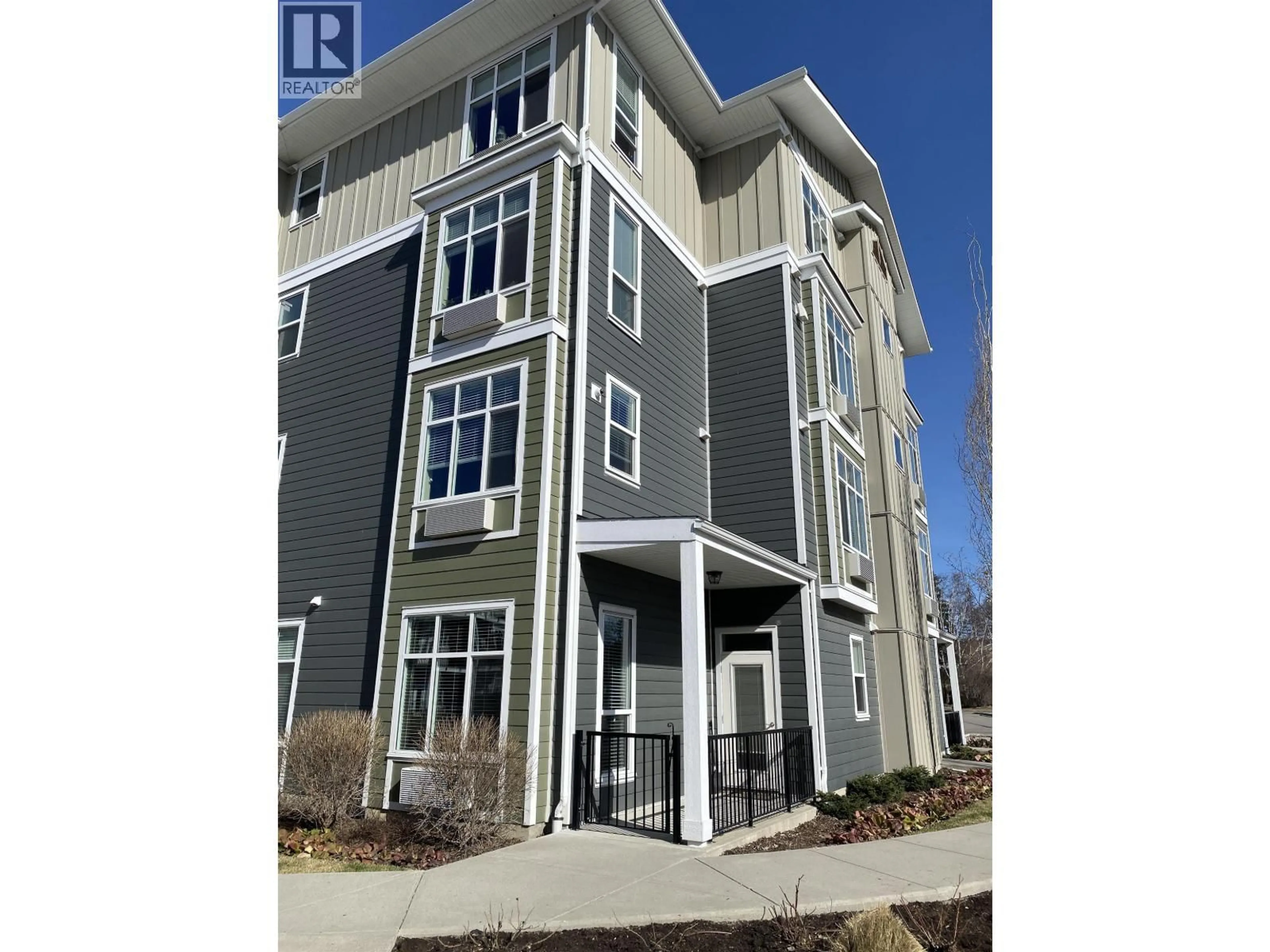 Unknown for 106 - 1444 20TH AVENUE, Prince George British Columbia V2L0C9