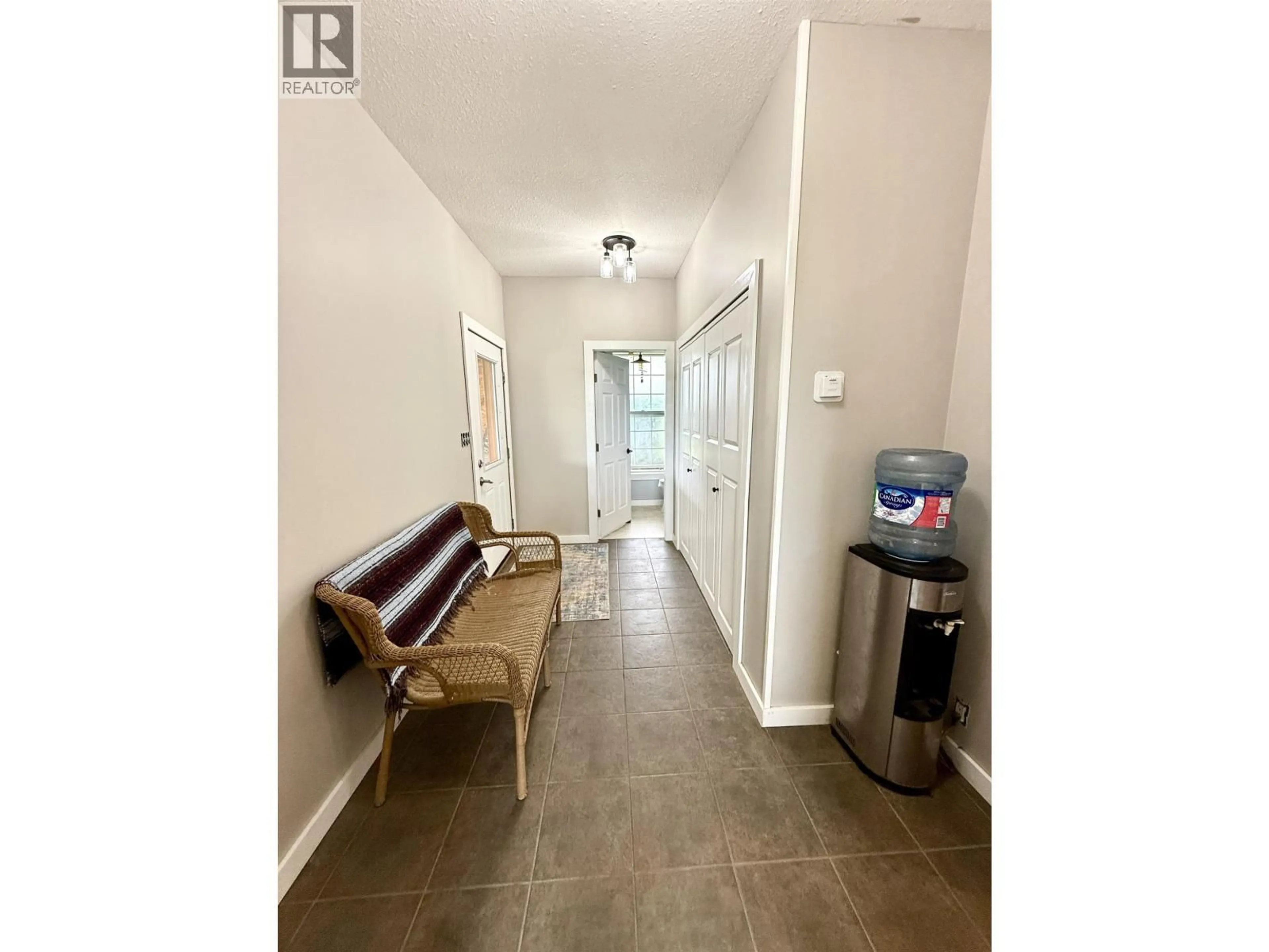 Indoor entryway for 5235 RED ROCK ROAD, Prince George British Columbia V2N5Z9