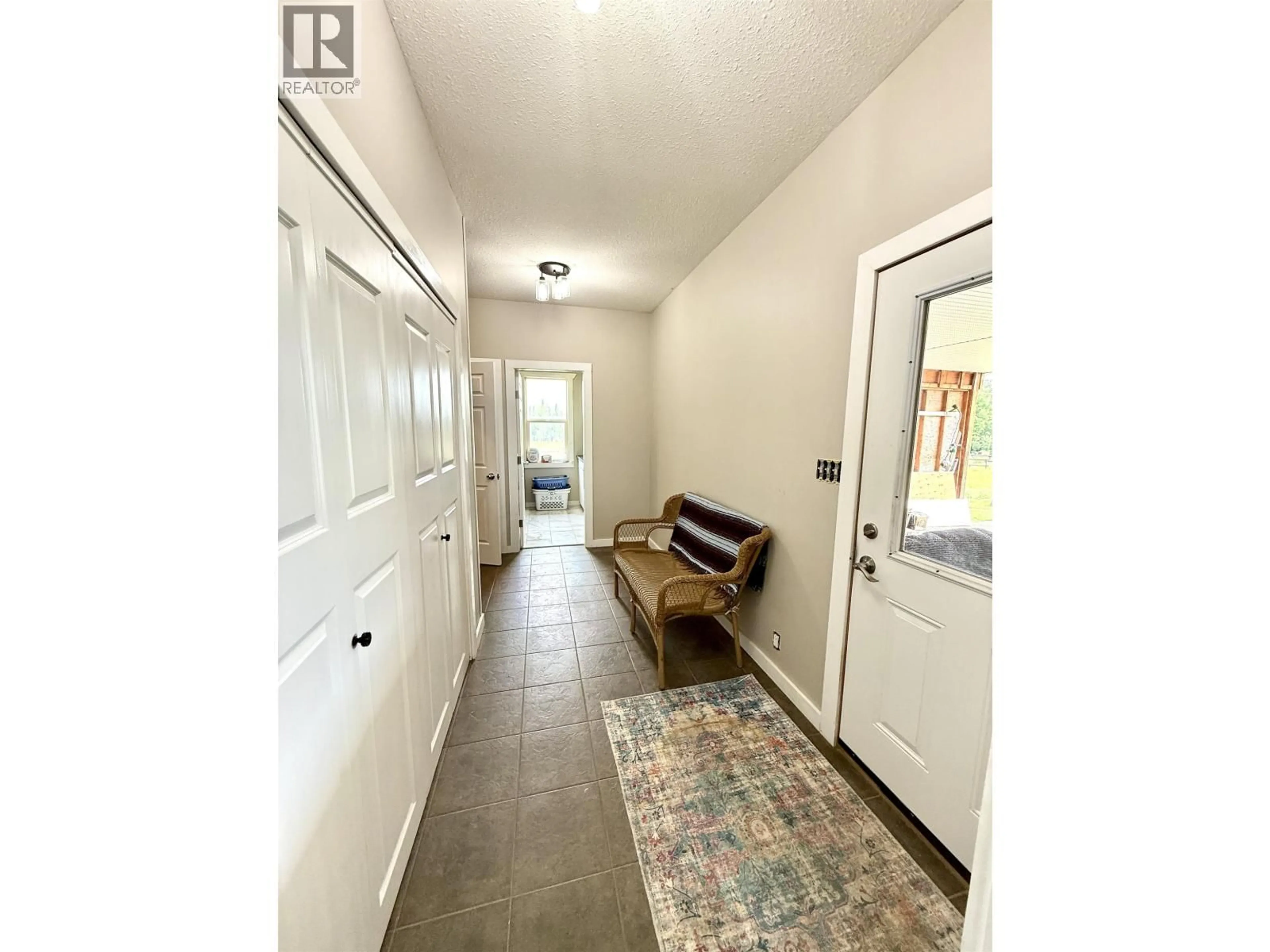 Indoor entryway for 5235 RED ROCK ROAD, Prince George British Columbia V2N5Z9