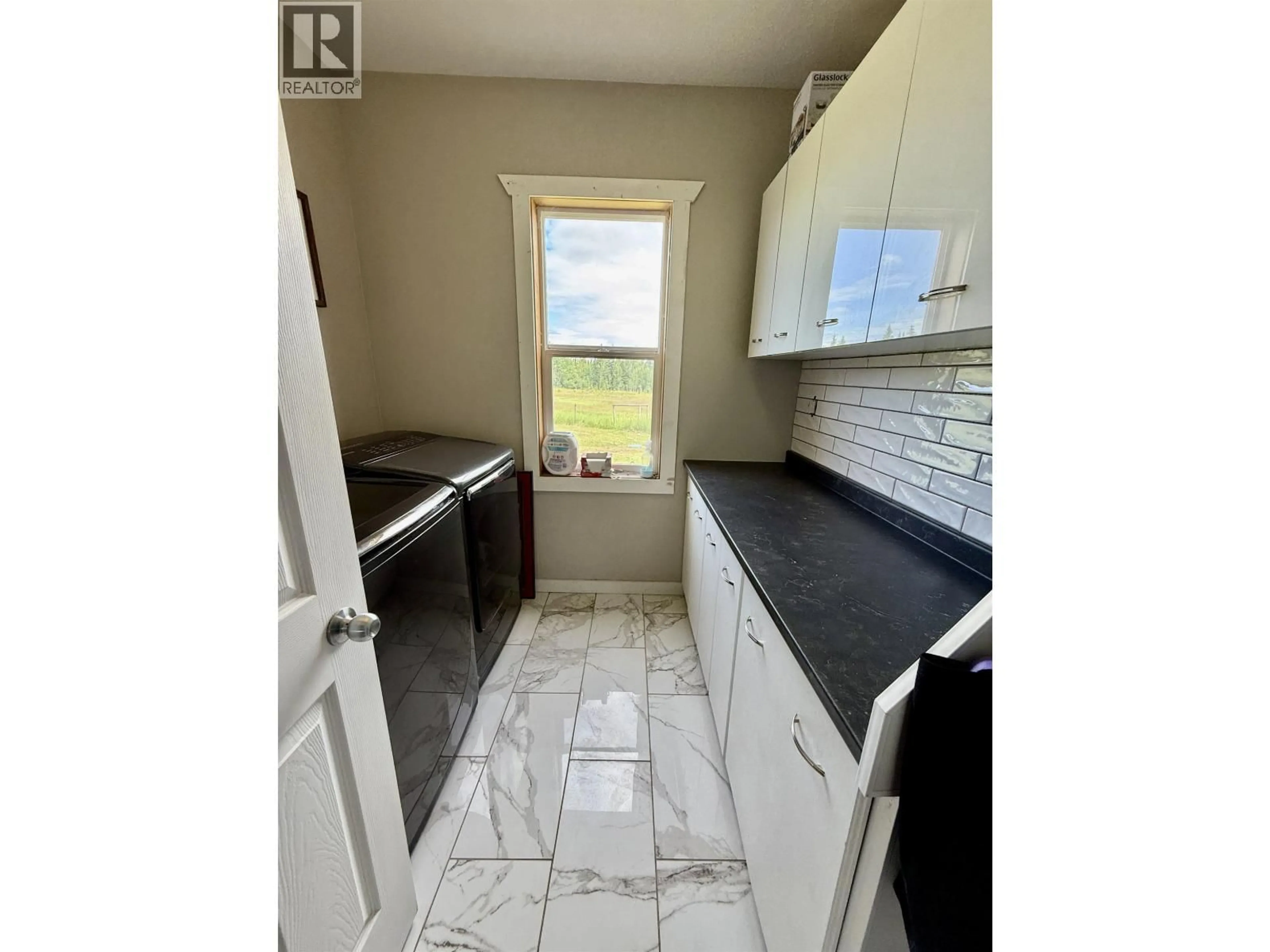 Standard kitchen, unknown for 5235 RED ROCK ROAD, Prince George British Columbia V2N5Z9