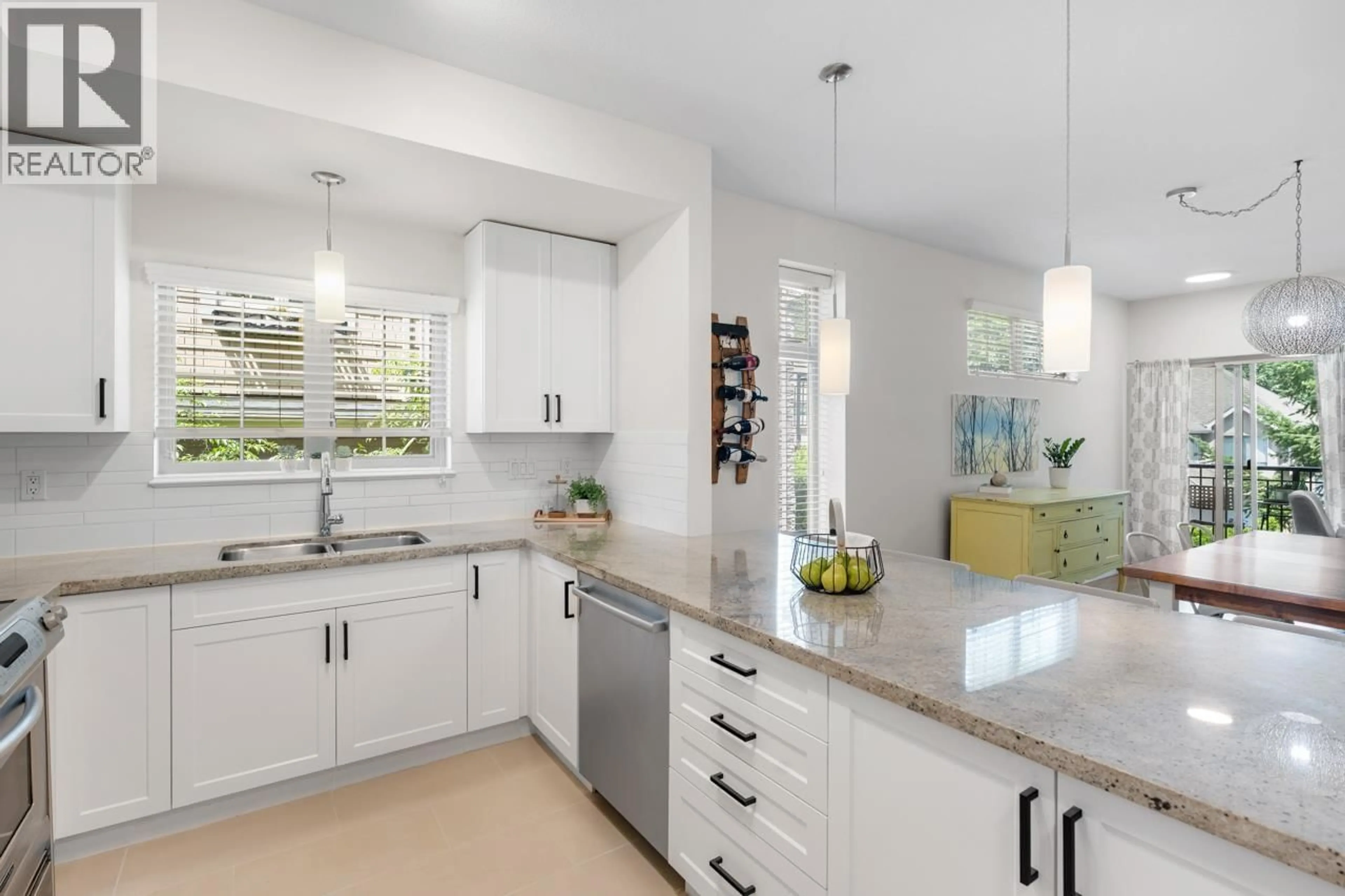 Open concept kitchen, ceramic/tile floor for 26 - 245 FRANCIS WAY, New Westminster British Columbia V3L0A7