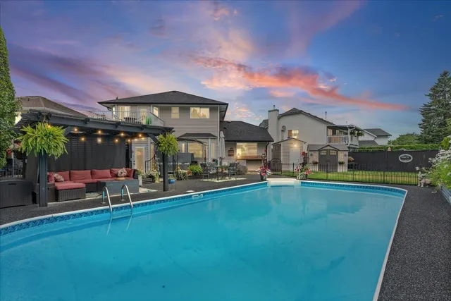44756 LANCASTER DRIVE, Chilliwack 2