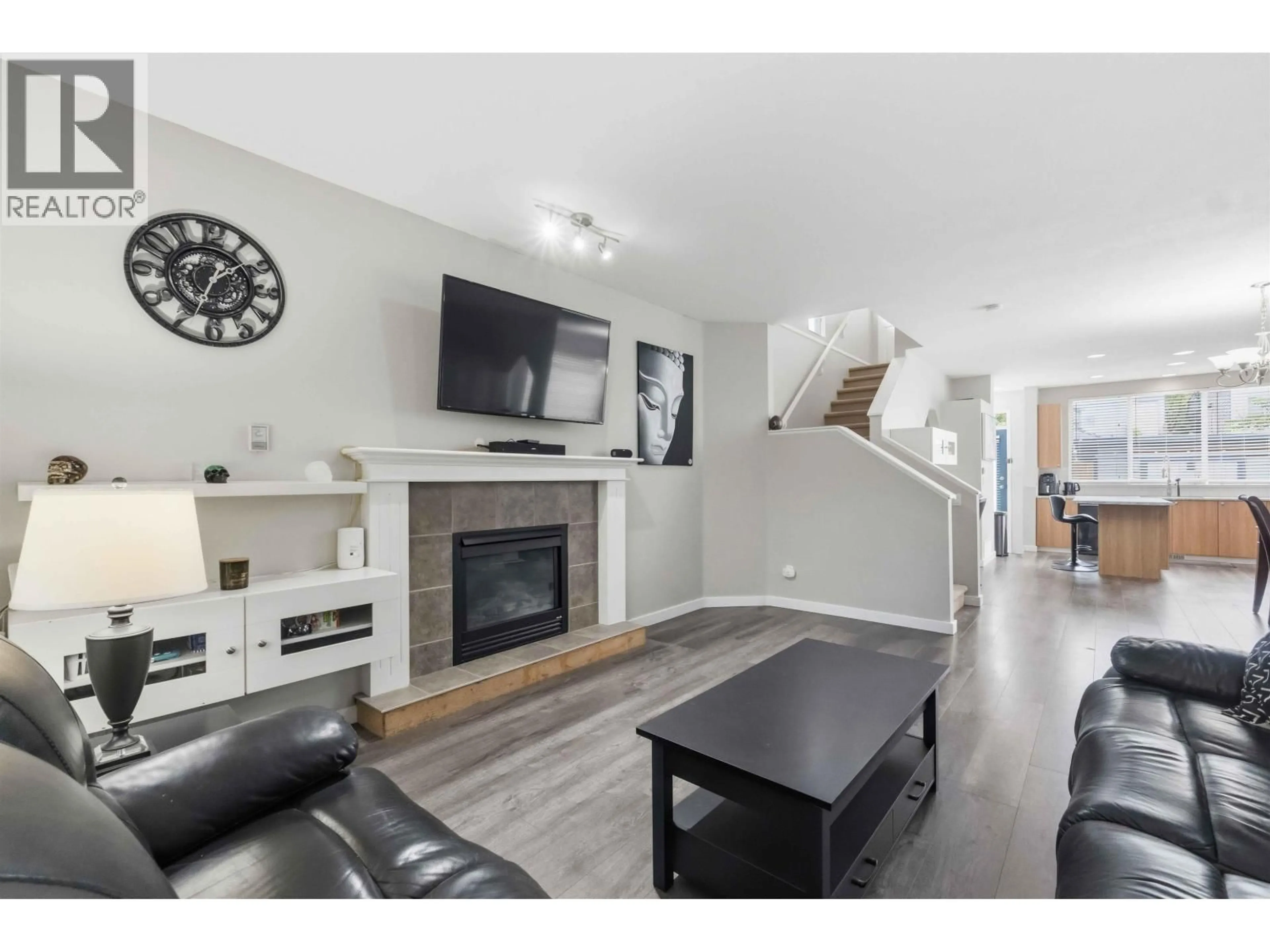 Living room with furniture, unknown for 10288 243 STREET, Maple Ridge British Columbia V2W1Y2