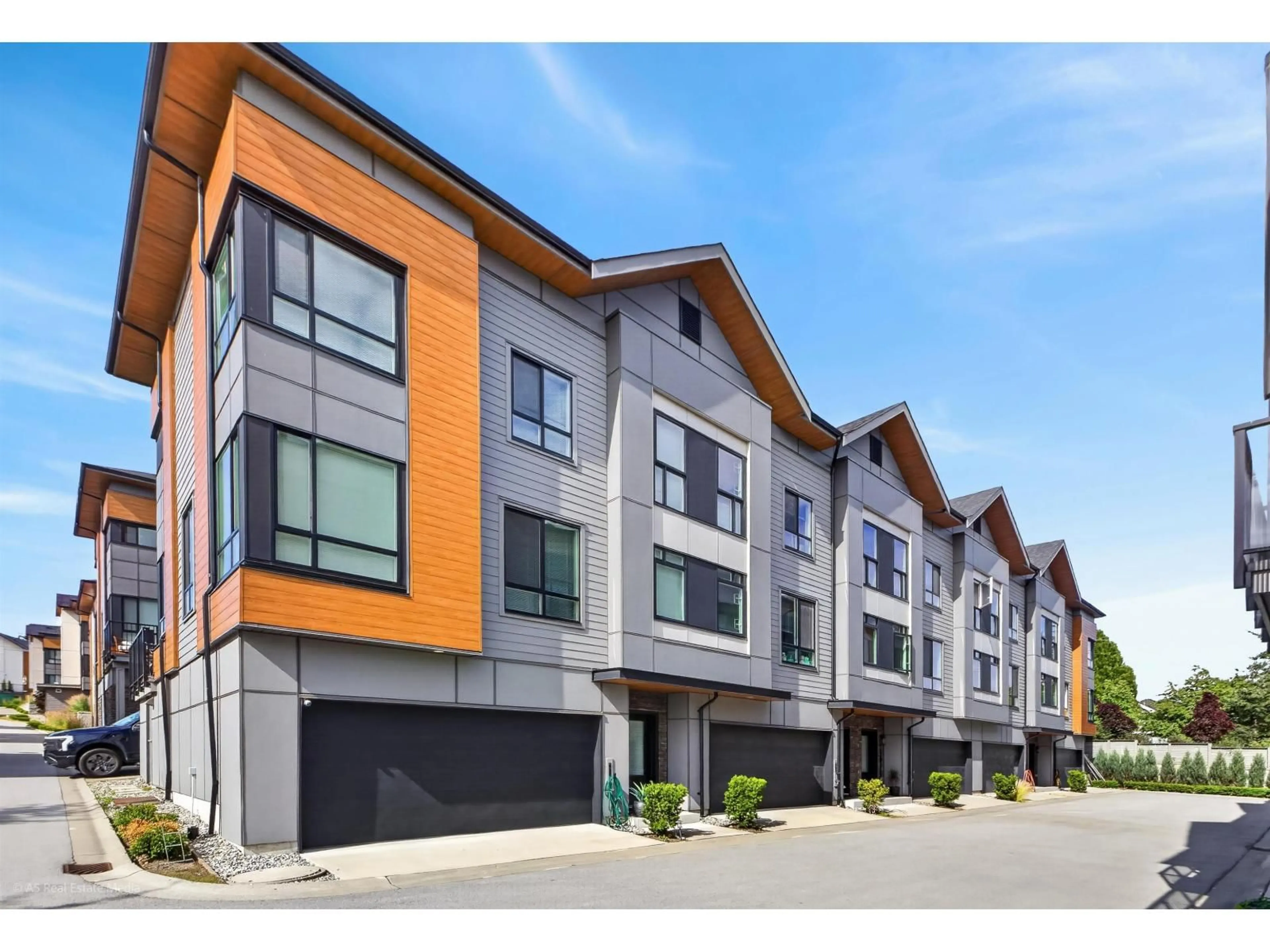 Unknown for 9 - 15151 EDMUND DRIVE, Surrey British Columbia V3S0B2