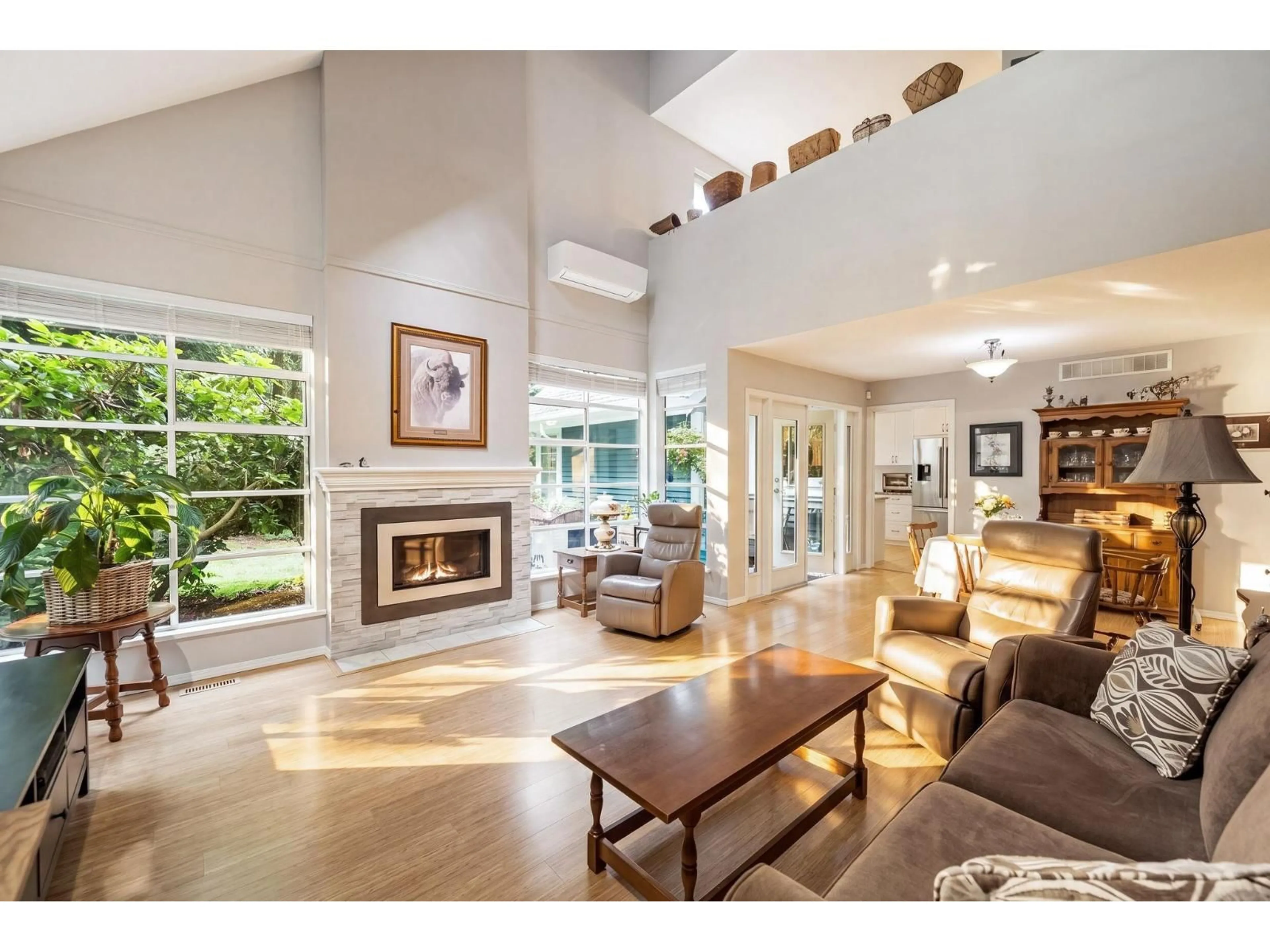Living room with furniture, unknown for 24 - 4847 219 STREET, Langley British Columbia V3A8C1