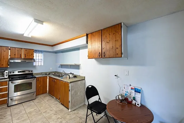 2263 WILLOUGHBY WAY, Langley 4
