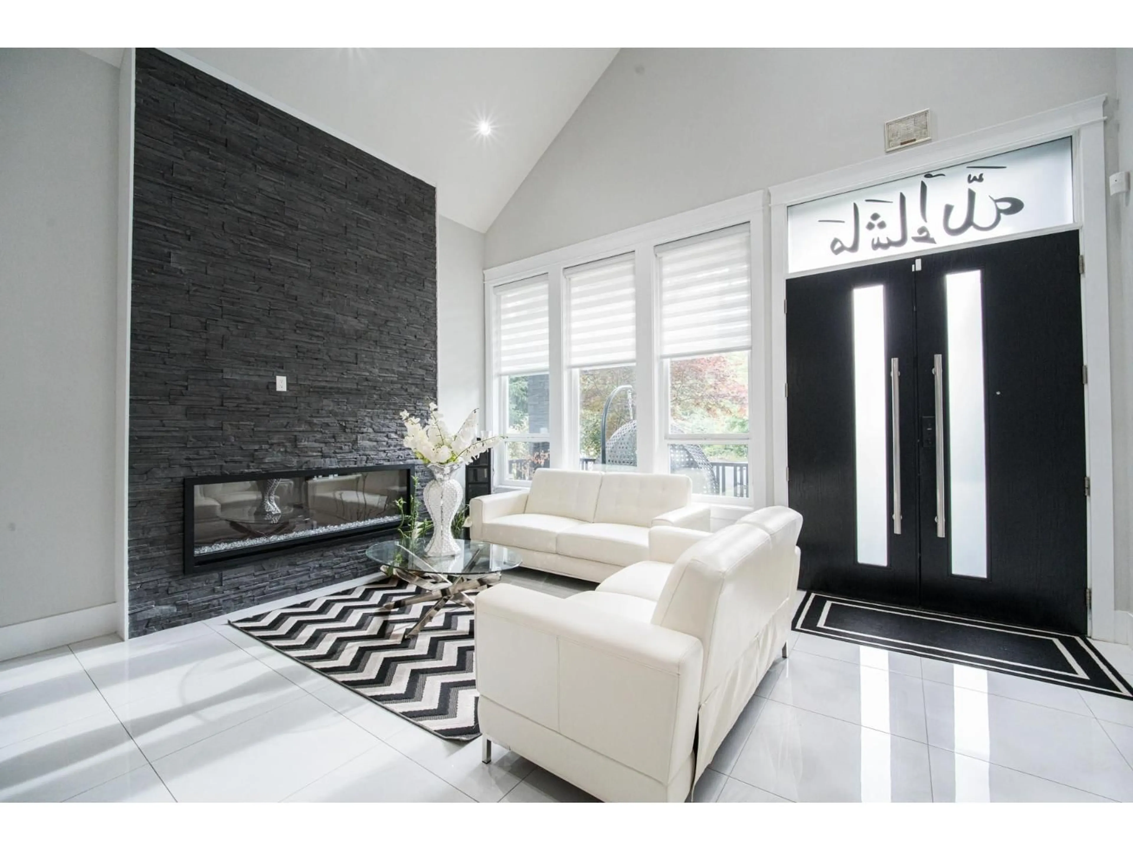 Unknown for 6176 140 STREET, Surrey British Columbia V3X1C9