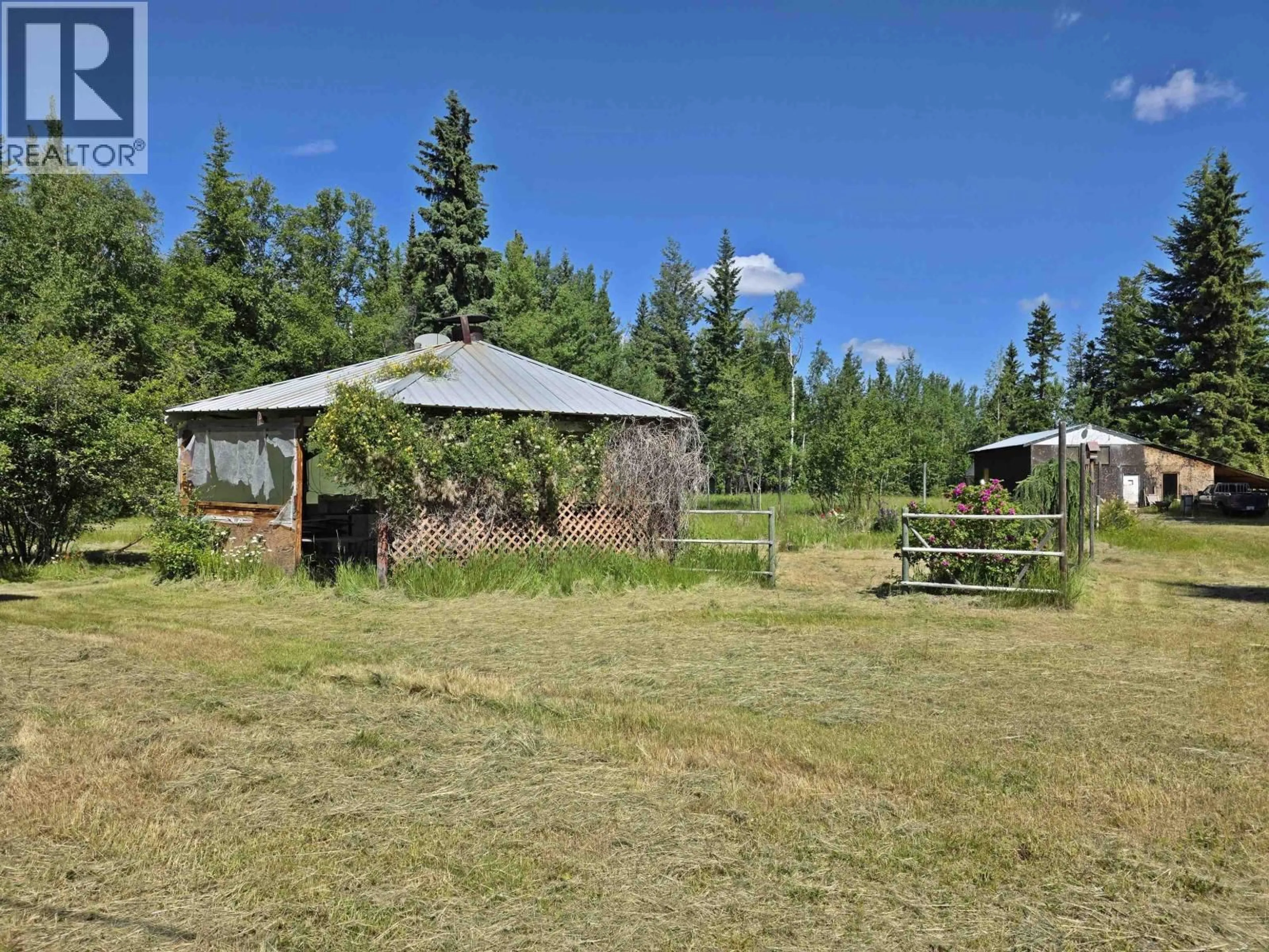 A pic from outside/outdoor area/front of a property/back of a property/a pic from drone, forest/trees view for 2962 STEBBE ROAD, Quesnel British Columbia V2J7E6
